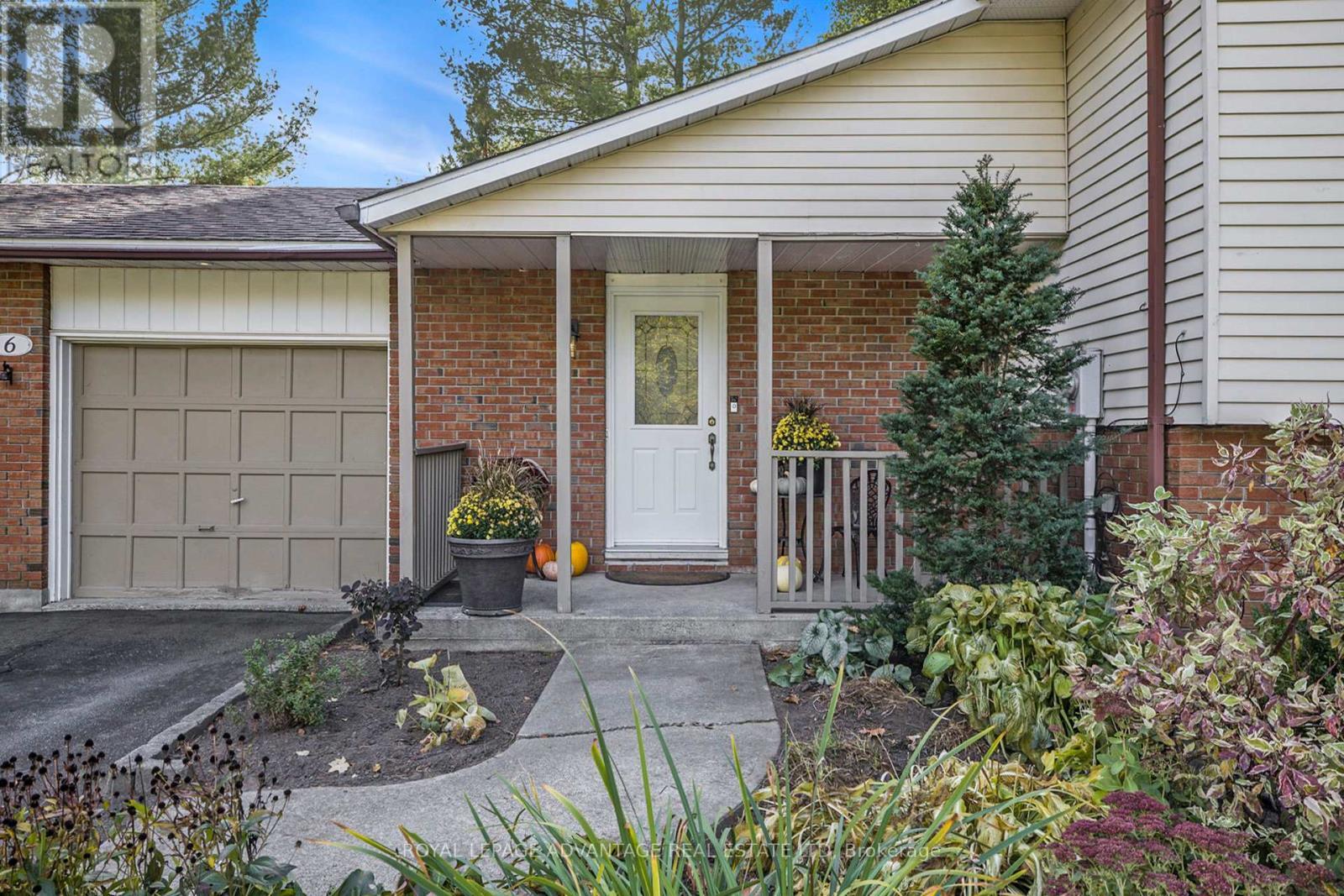 












6 FAIRLANE DRIVE

,
Rideau Lakes,




Ontario
K7A4S5

