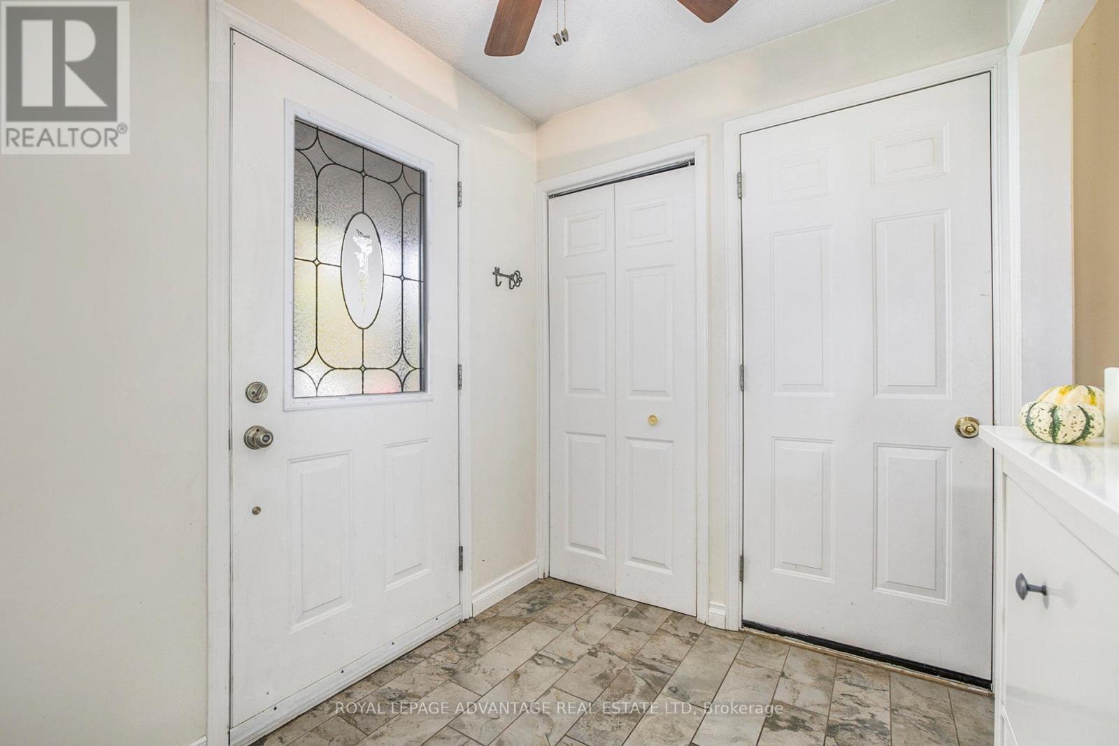 












6 FAIRLANE DRIVE

,
Rideau Lakes,




Ontario
K7A4S5

