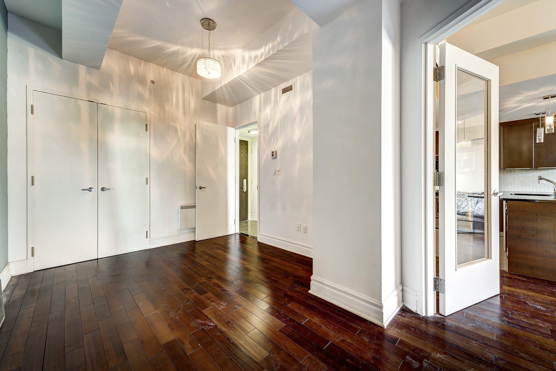 









1010


Rue Ste-Catherine E.

, 312,
Montréal (Ville-Marie),




QC
H2L2G3

