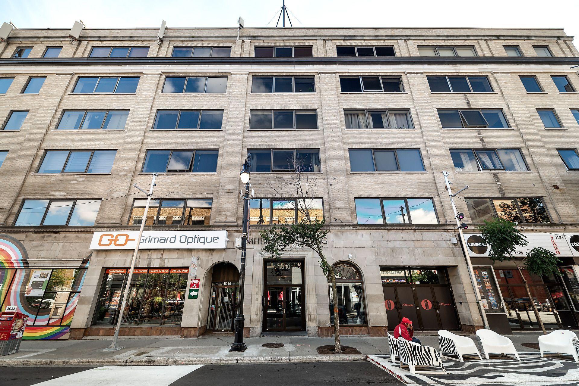 









1010


Rue Ste-Catherine E.

, 312,
Montréal (Ville-Marie),




QC
H2L2G3

