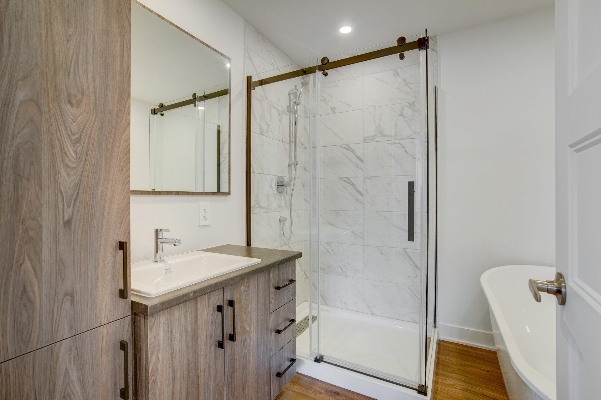 









68


Rue Lasselle

, A,
Huntingdon,




QC
J0S1H0

