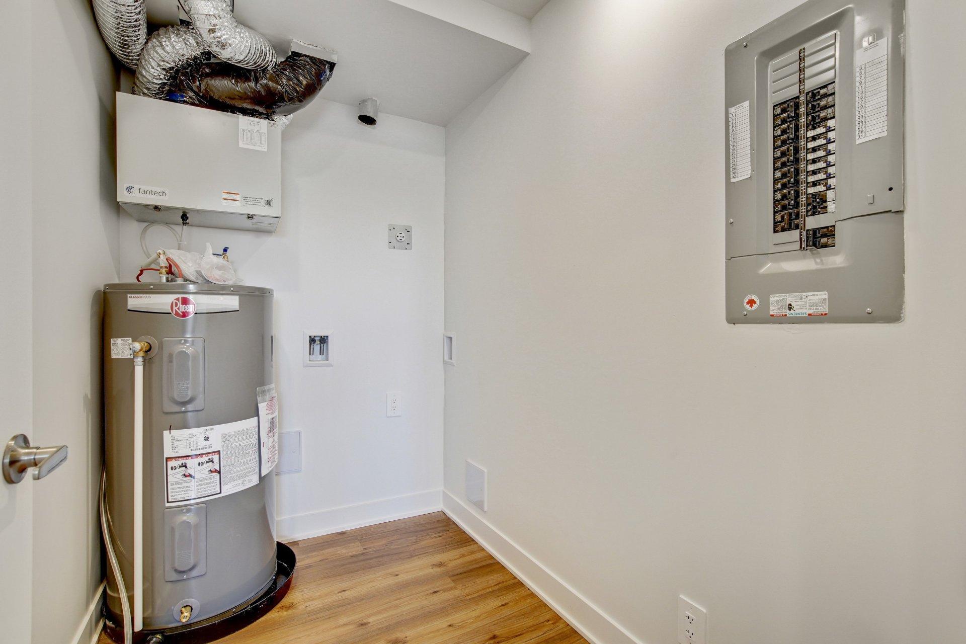 









68


Rue Lasselle

, A,
Huntingdon,




QC
J0S1H0

