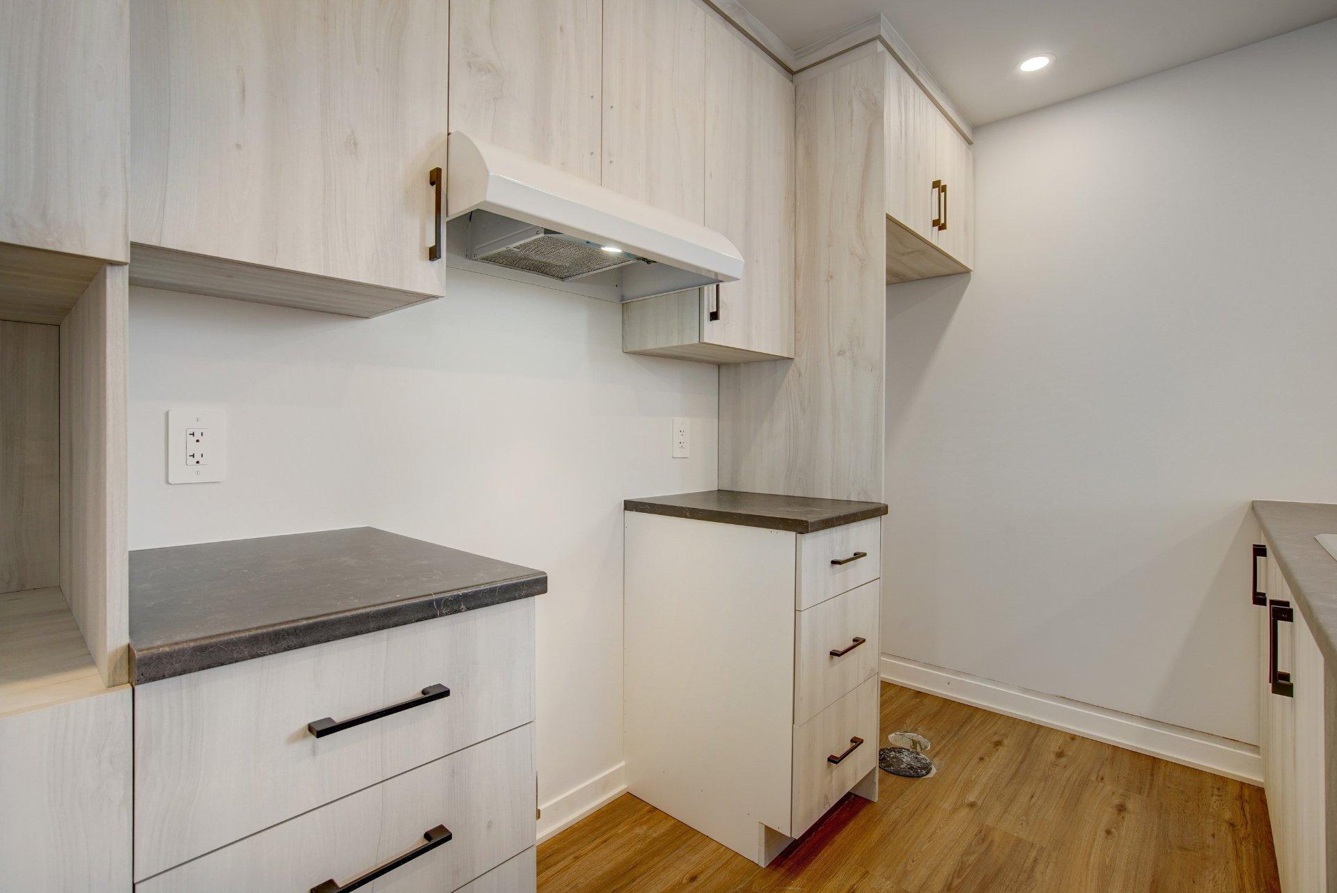 









68


Rue Lasselle

, A,
Huntingdon,




QC
J0S1H0

