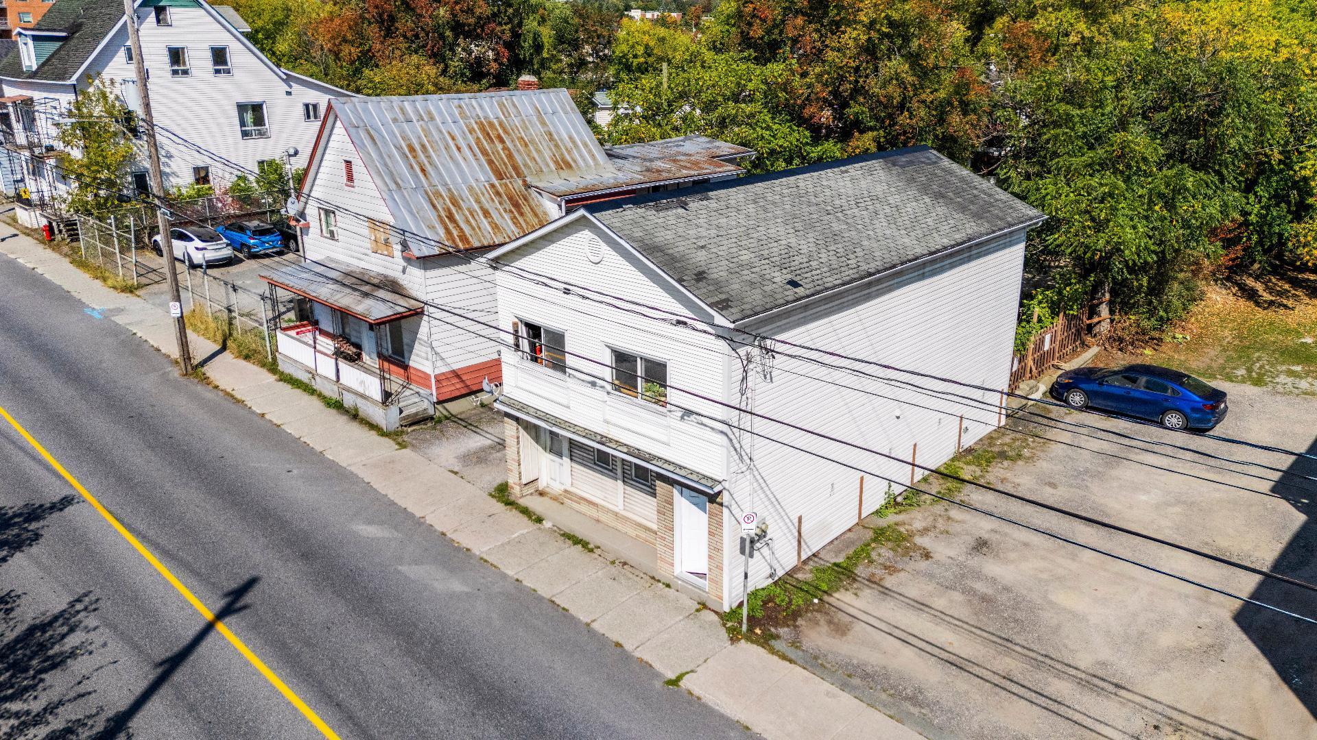 









157

 - 165


Rue Principale E.

,
Magog,




QC
J1X1Y6

