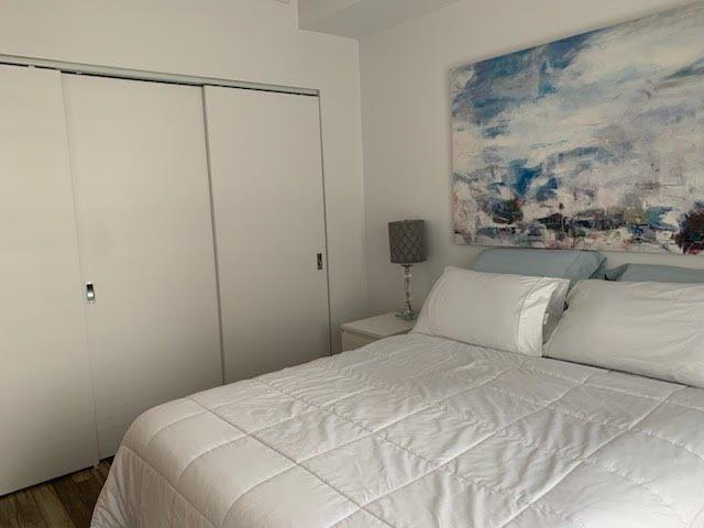 









4


Av. Donegani

, 105,
Pointe-Claire,




QC
H9R0C8

