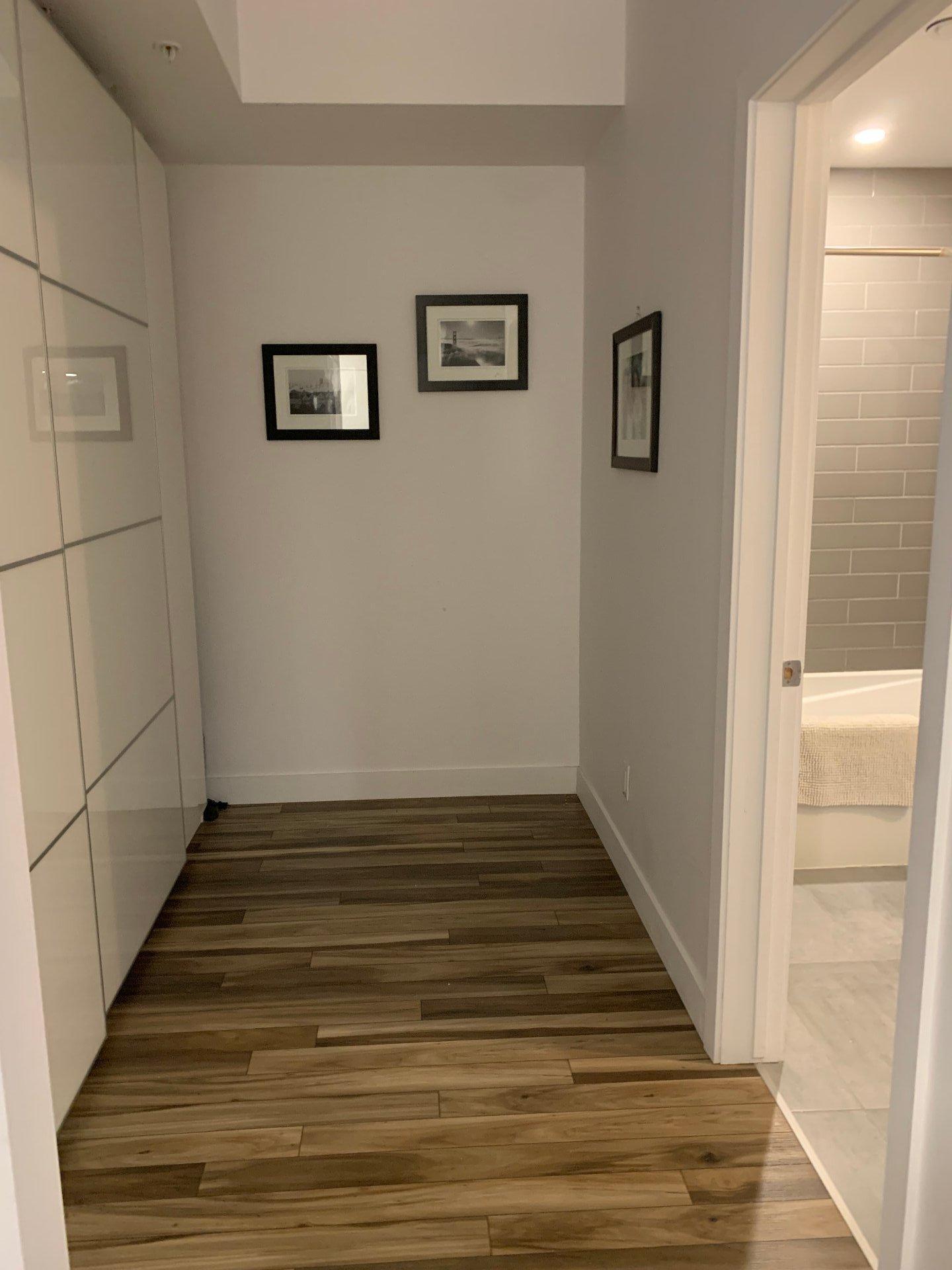 









4


Av. Donegani

, 105,
Pointe-Claire,




QC
H9R0C8

