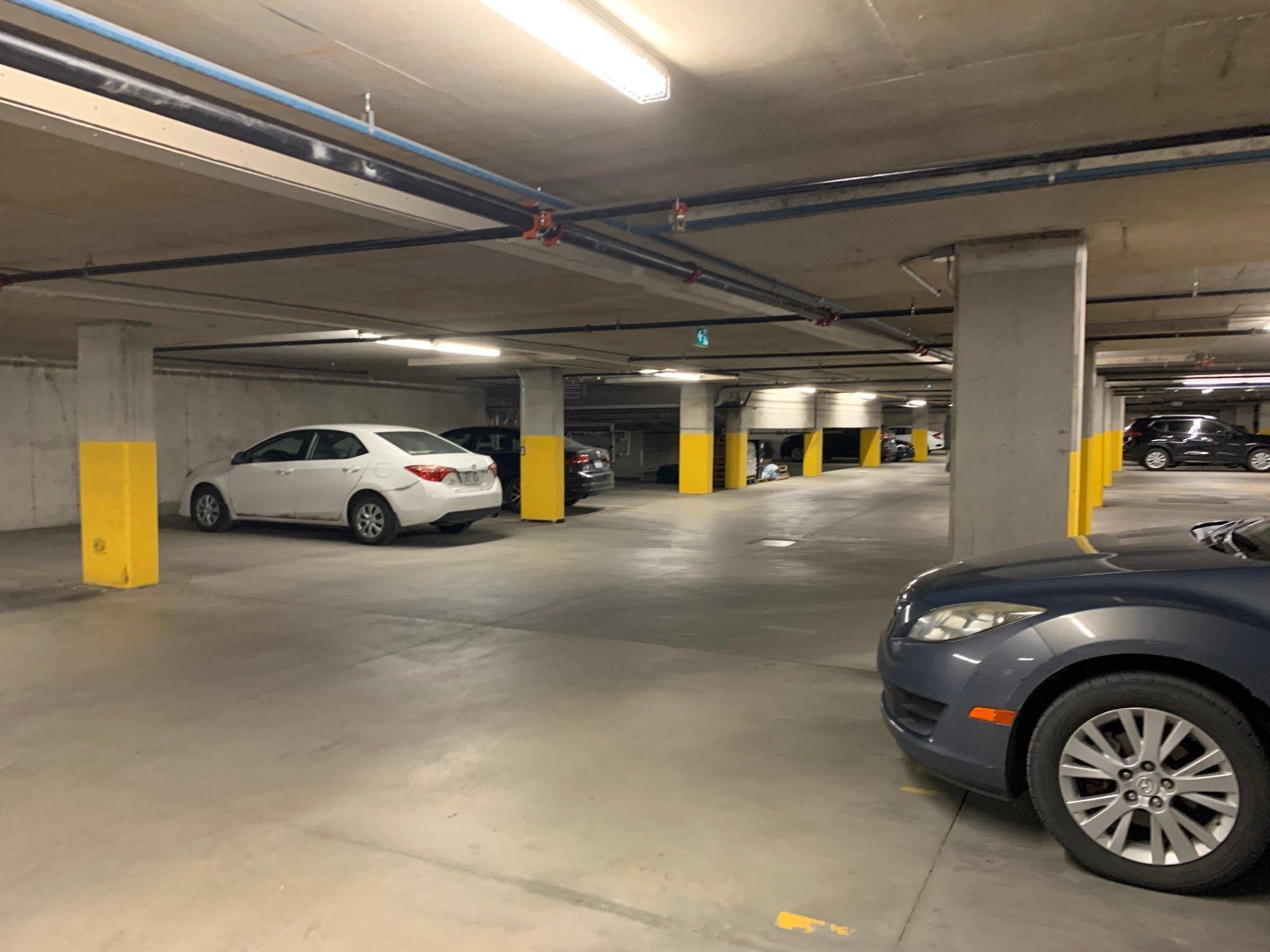 









4


Av. Donegani

, 105,
Pointe-Claire,




QC
H9R0C8

