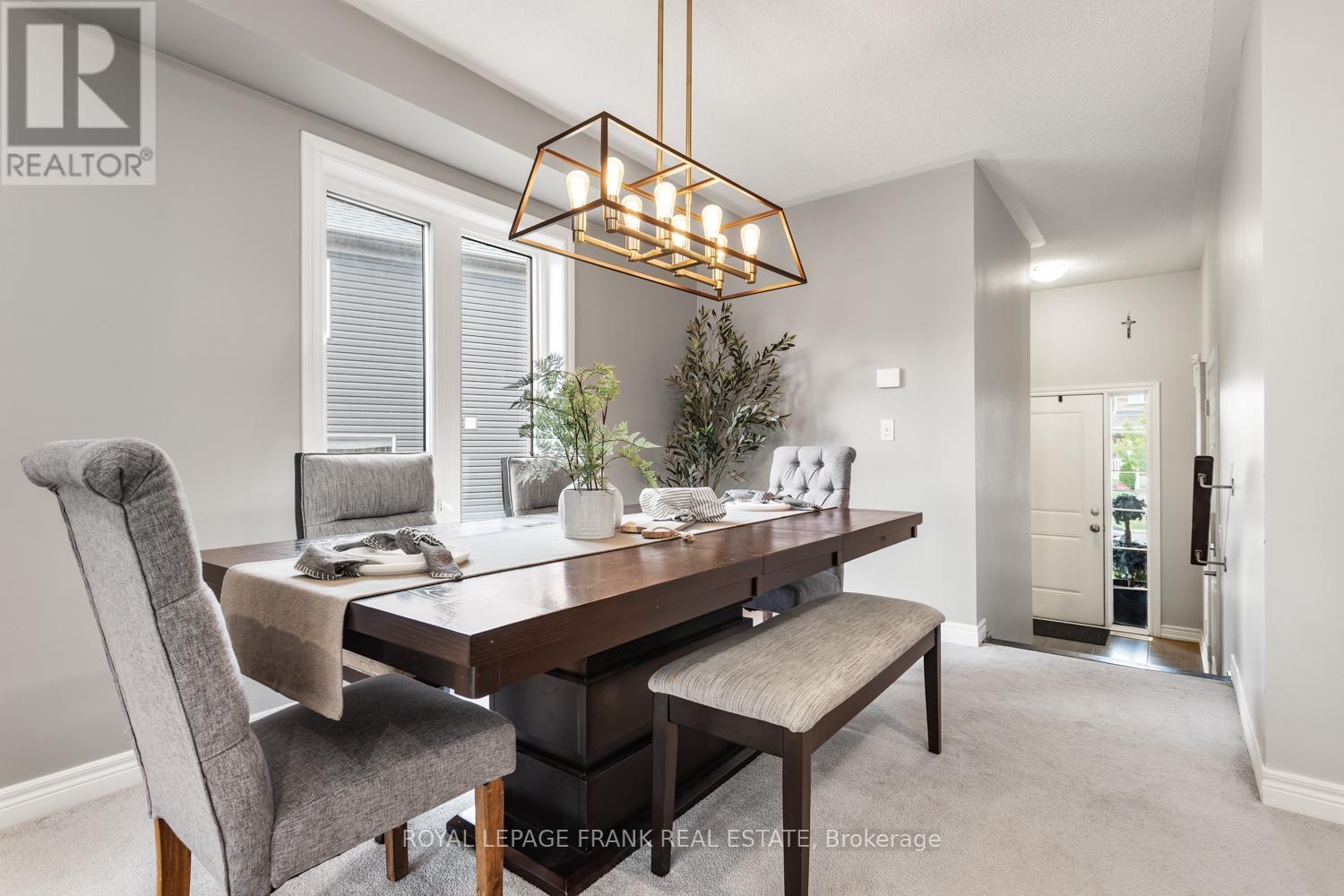 












2353 HILL RISE STREET

,
Oshawa (Windfields),




Ontario
L1L0G8

