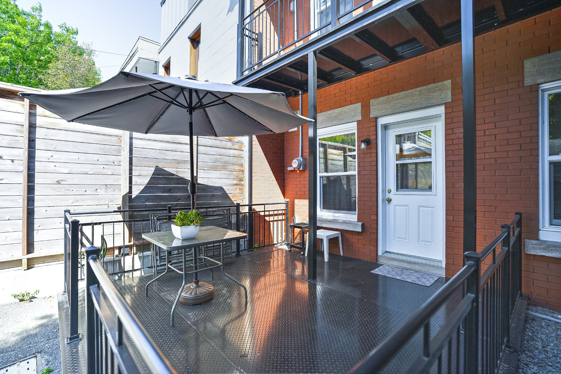 









4590

 - 4592


Rue Cartier

,
Montréal (Le Plateau-Mont-Royal),




QC
H2H1X1

