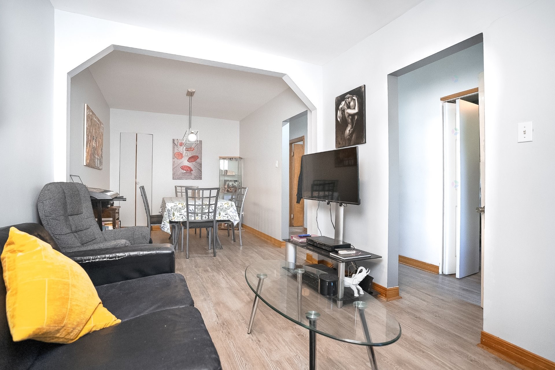 









4590

 - 4592


Rue Cartier

,
Montréal (Le Plateau-Mont-Royal),




QC
H2H1X1

