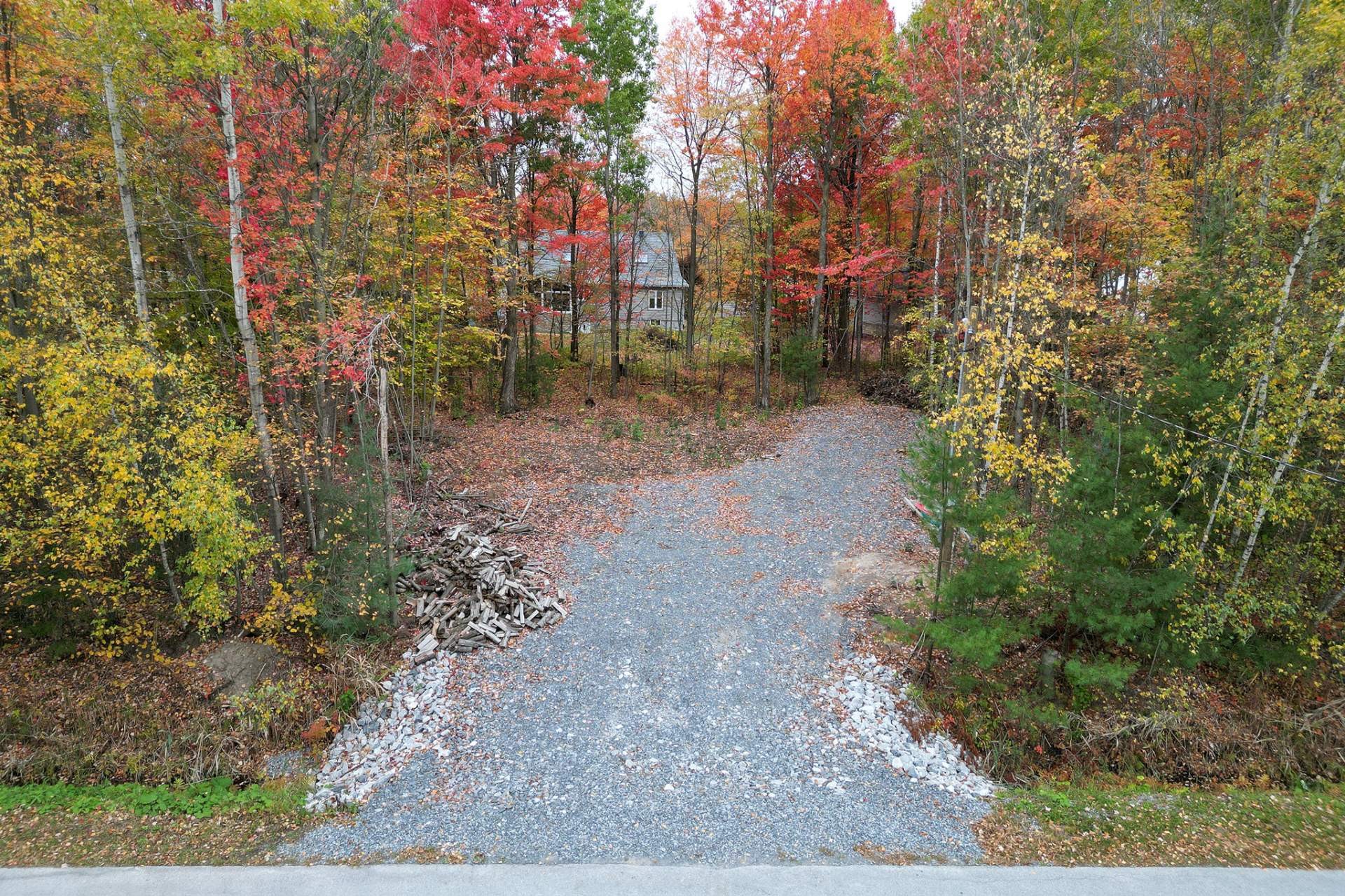 









205


Rue des Pins

,
Sainte-Sabine,







QC
J0J2B0

