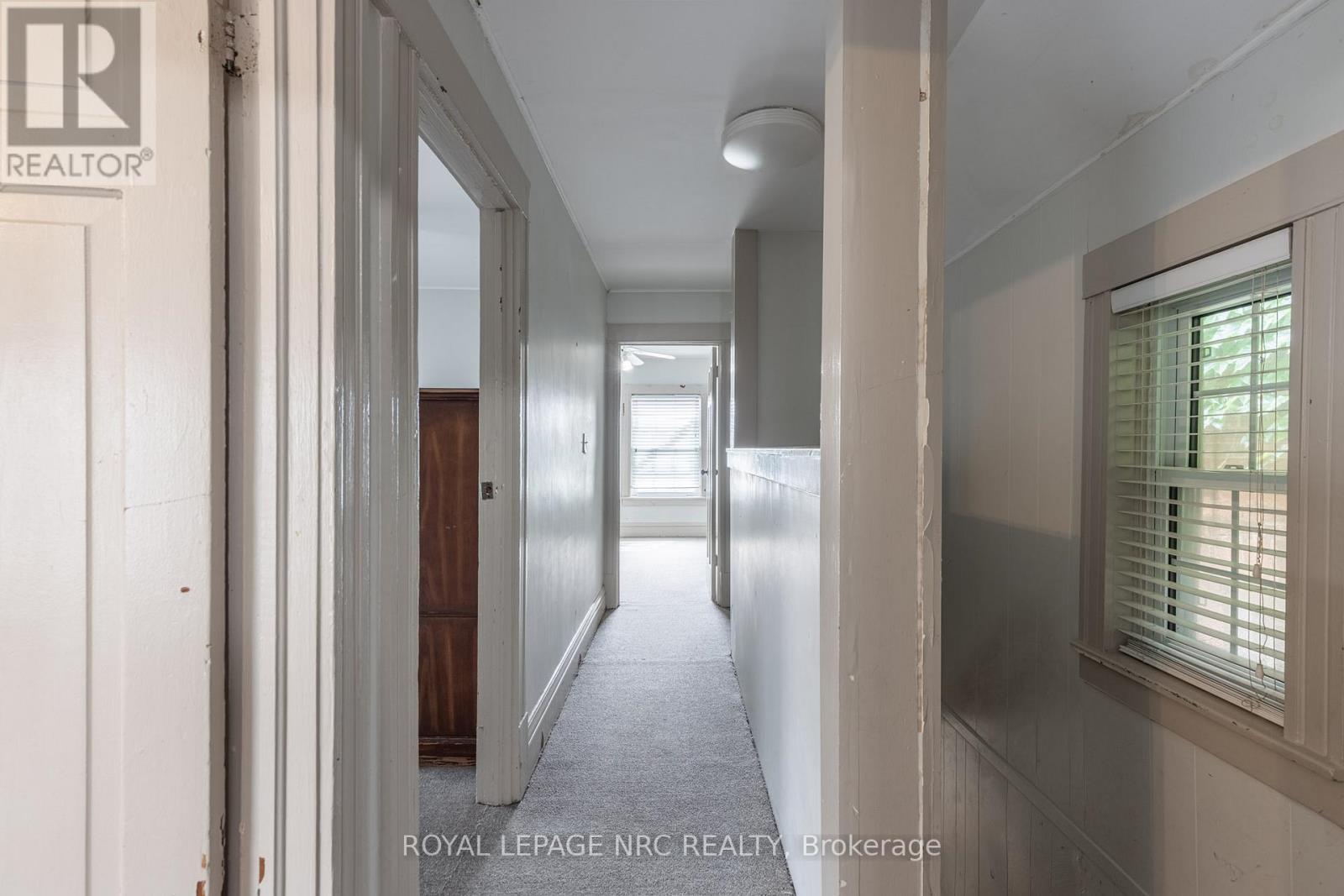 












44 CARLISLE STREET

,
St. Catharines,




Ontario
L2R4H4

