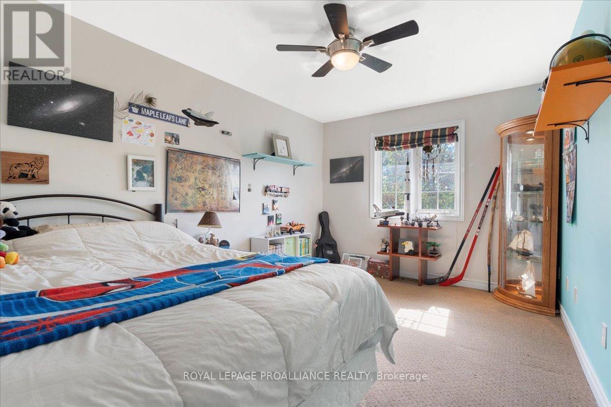 












685 COUNTY ROAD 28

,
Prince Edward County (Ameliasburg Ward),




Ontario
K8N4Z7

