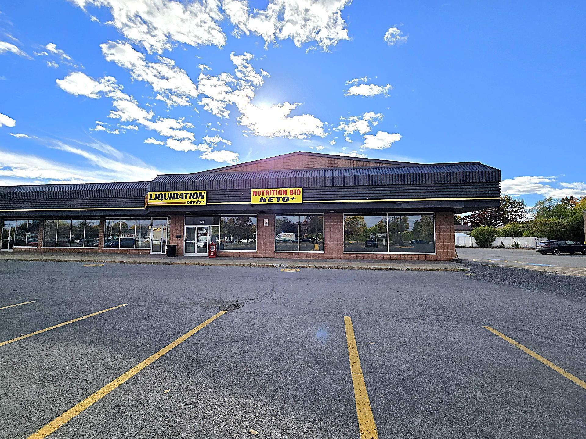 









136


25e Avenue

, 117-A,
Saint-Eustache,




QC
J7P2V2

