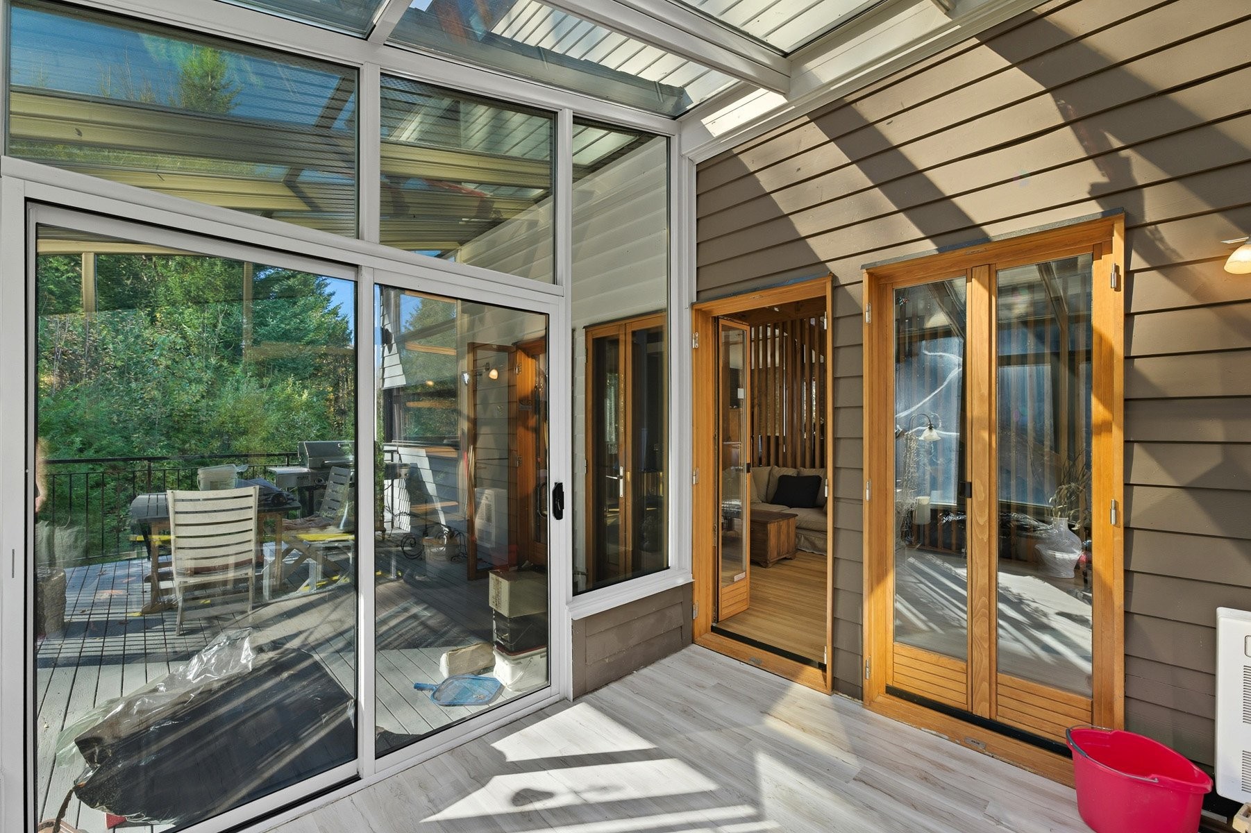 









967


Côte St-Gabriel O.

,
Saint-Sauveur,




QC
J0R1R1

