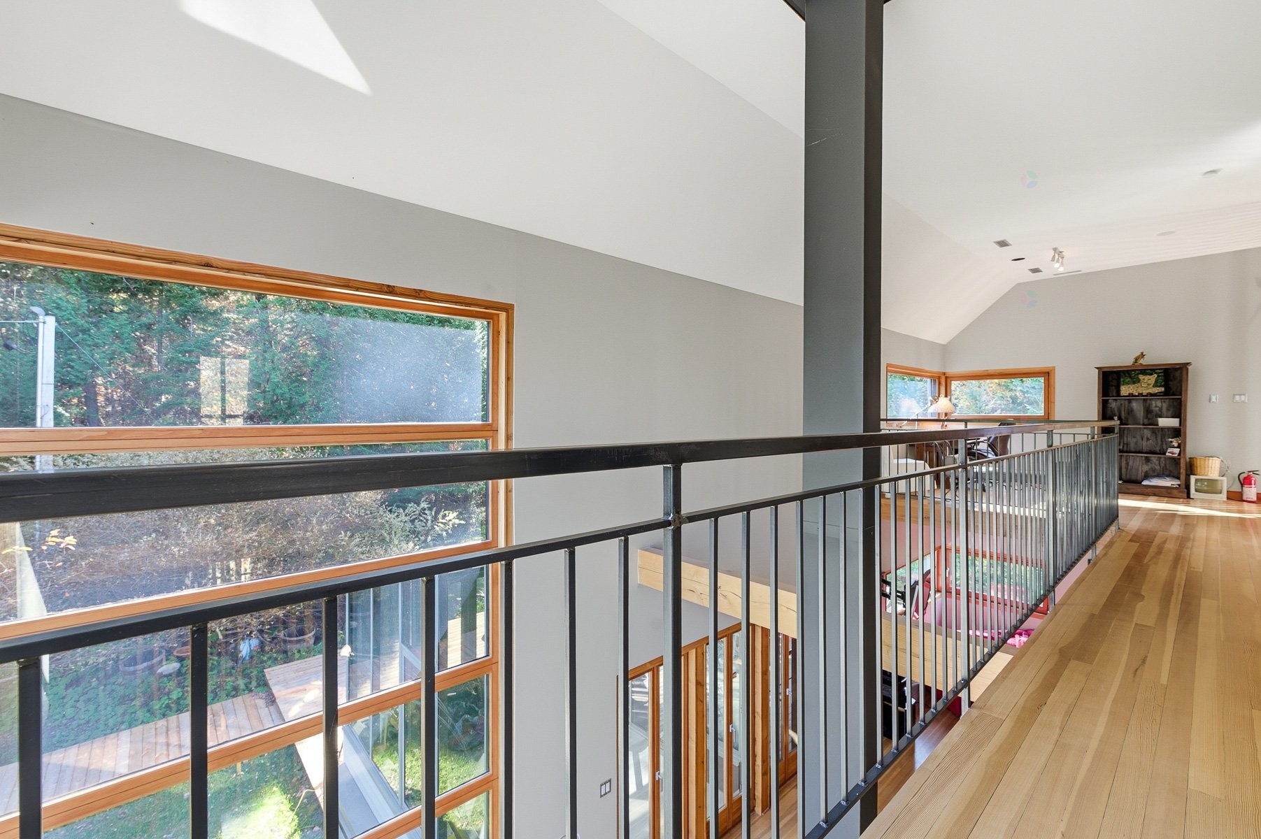 









967


Côte St-Gabriel O.

,
Saint-Sauveur,




QC
J0R1R1

