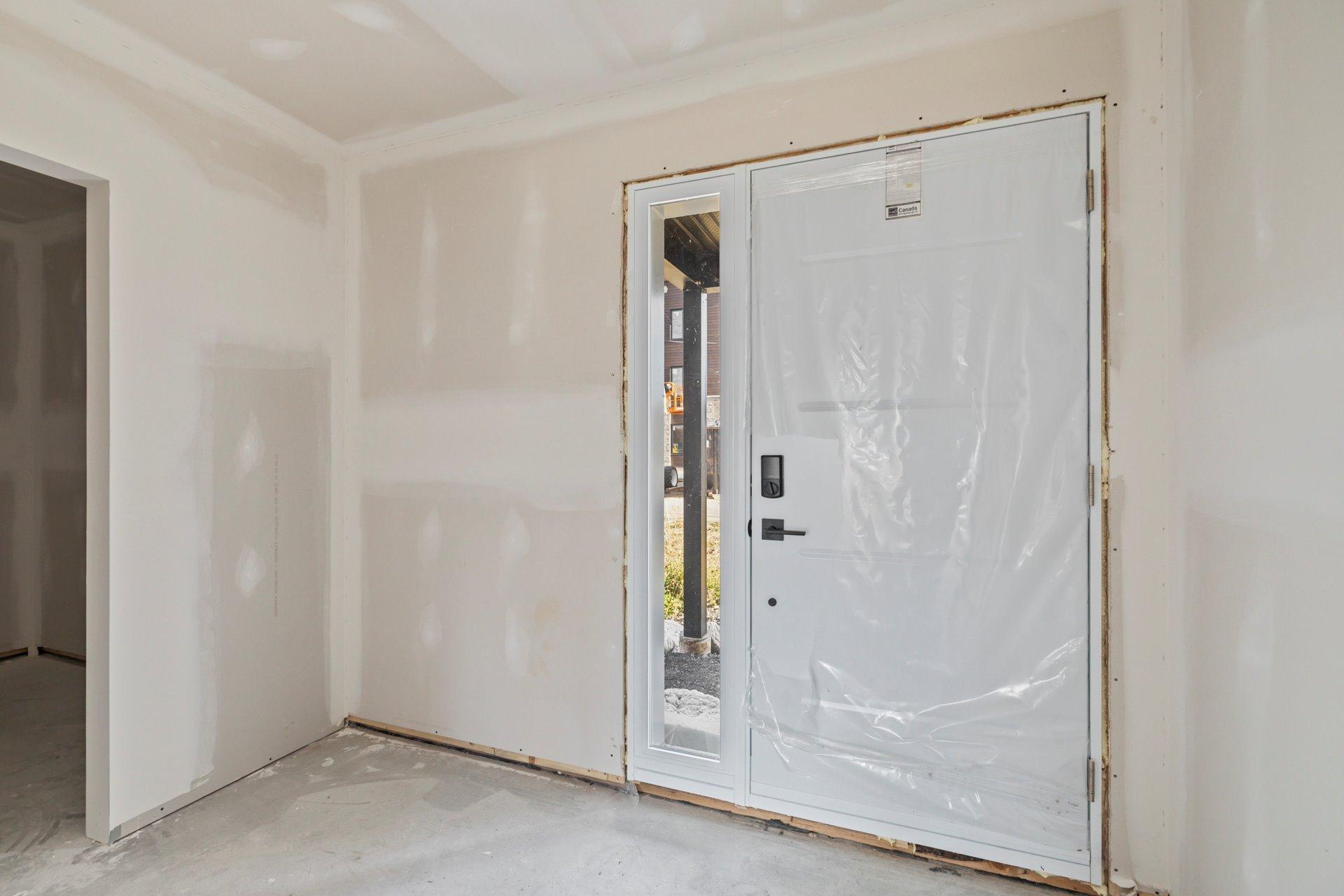 









245


Rue Jean

,
Rivière-Beaudette,




QC
J0P1R0

