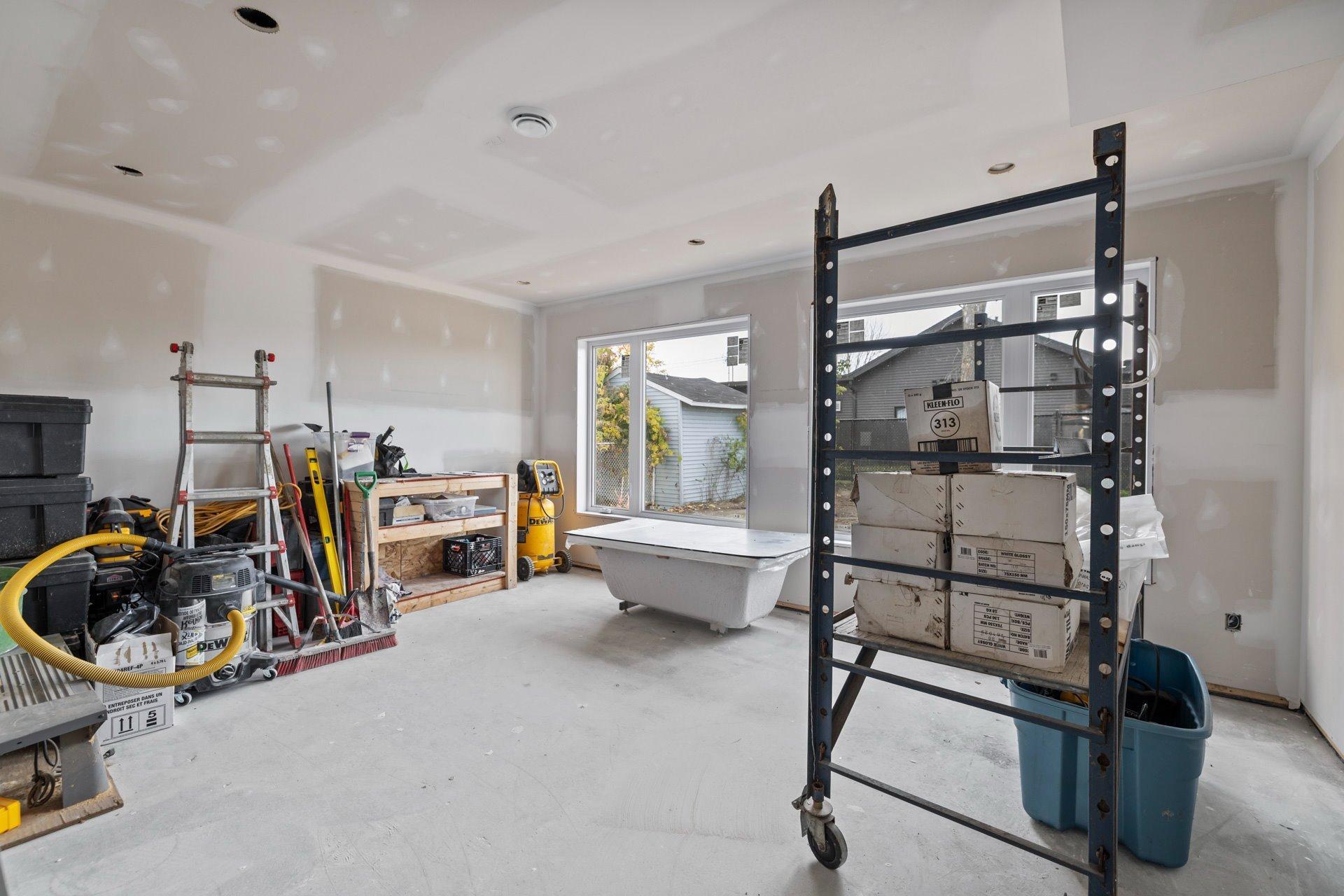 









245


Rue Jean

,
Rivière-Beaudette,




QC
J0P1R0

