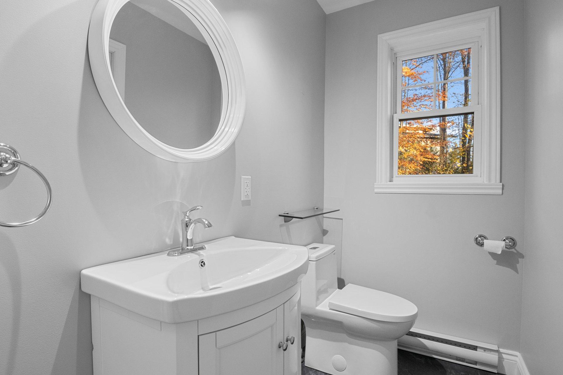 









13


Rue des Amarantes

,
Austin,




QC
J0B1B0

