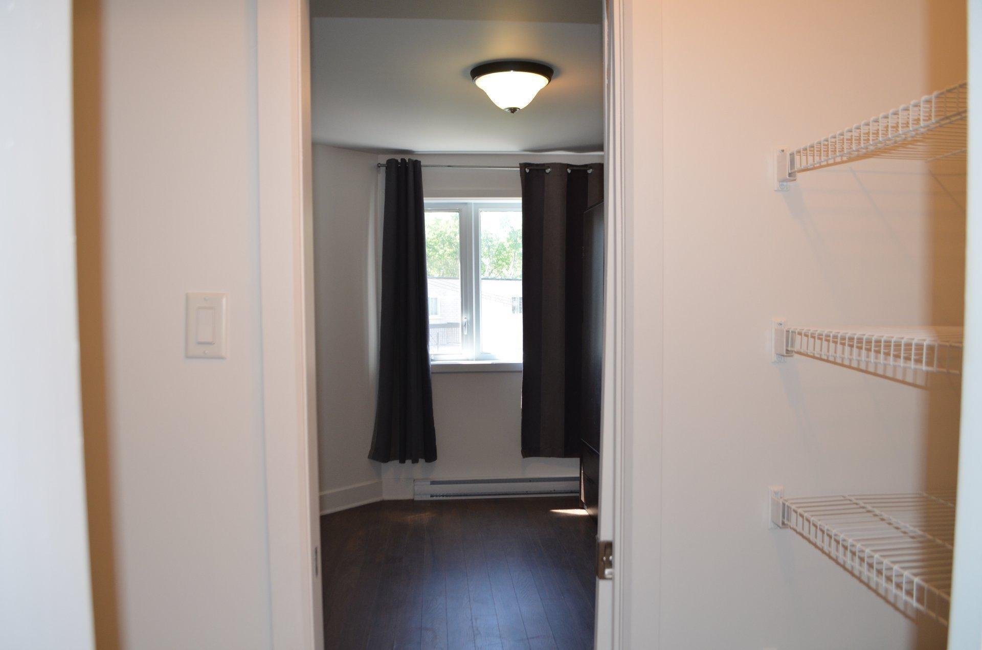 









16647


Boul. Pierrefonds

, 302,
Montréal (L'Île-Bizard/Sainte-Geneviève),




QC
H9H5L8

