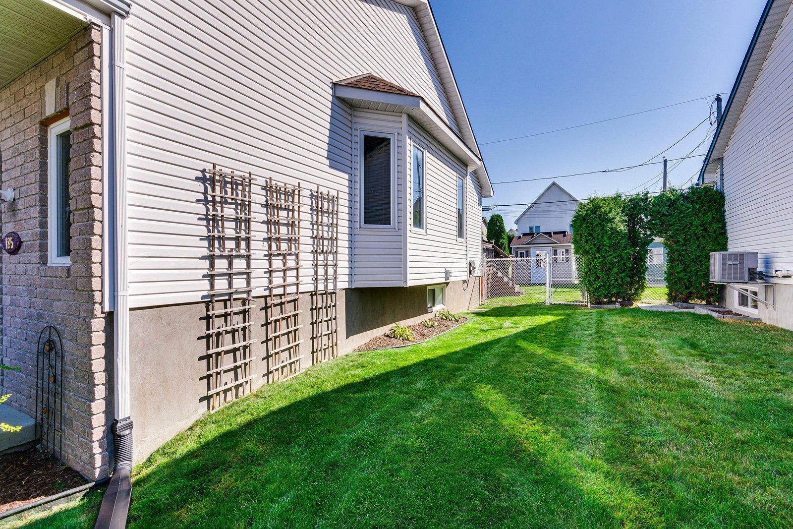 









185


Rue de Chalifoux

,
Gatineau (Gatineau),




QC
J8R2Y5

