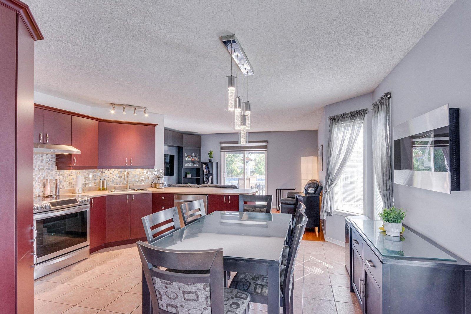 









185


Rue de Chalifoux

,
Gatineau (Gatineau),




QC
J8R2Y5

