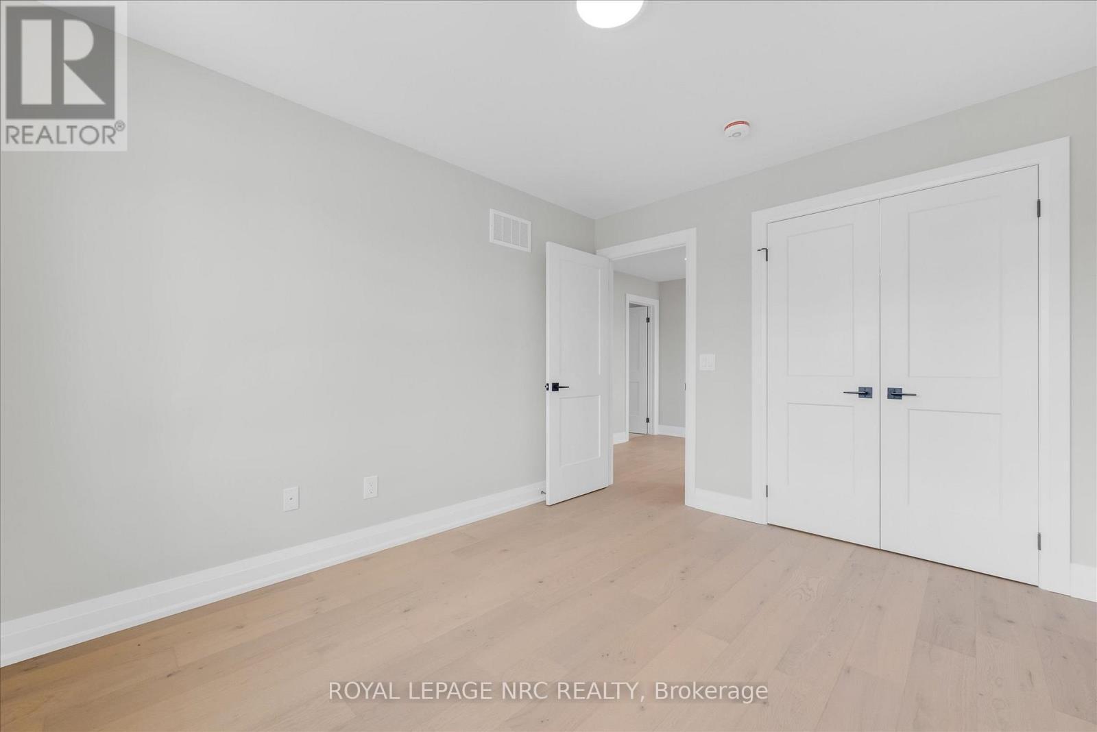 












66 PAGE STREET

,
Port Colborne (Bethel),




Ontario
L3K5V1

