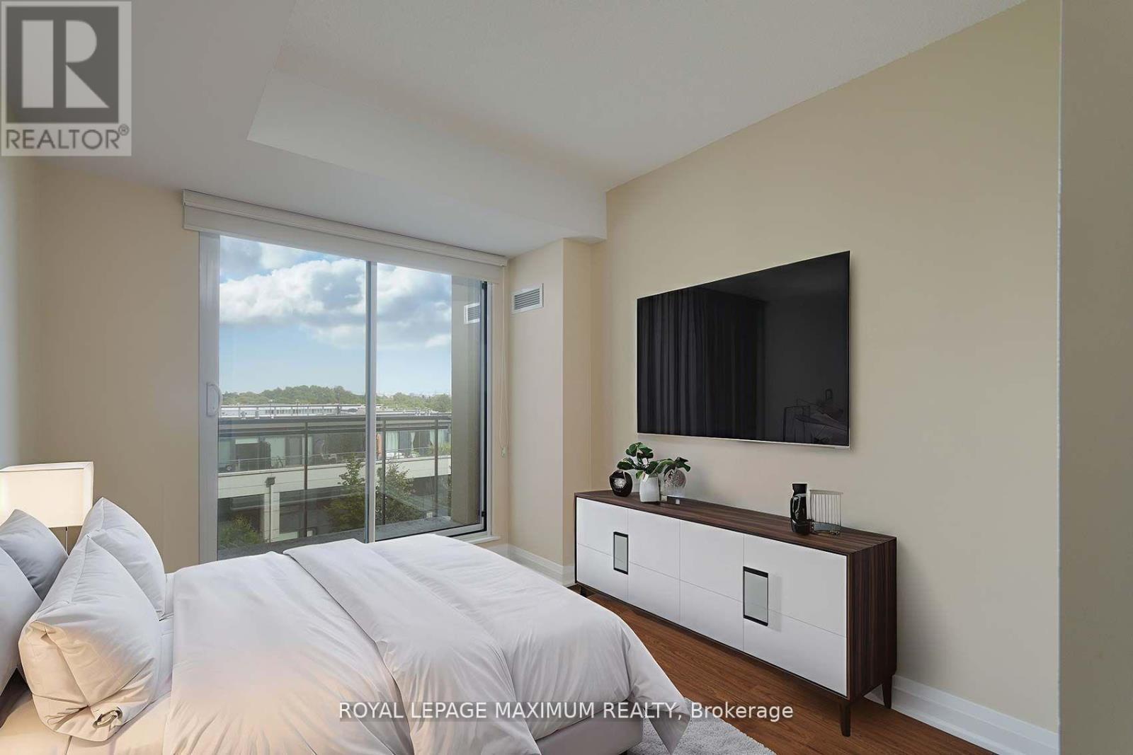 












312 - 12 WOODSTREAM BOULEVARD

,
Vaughan,




Ontario
L4L8C4

