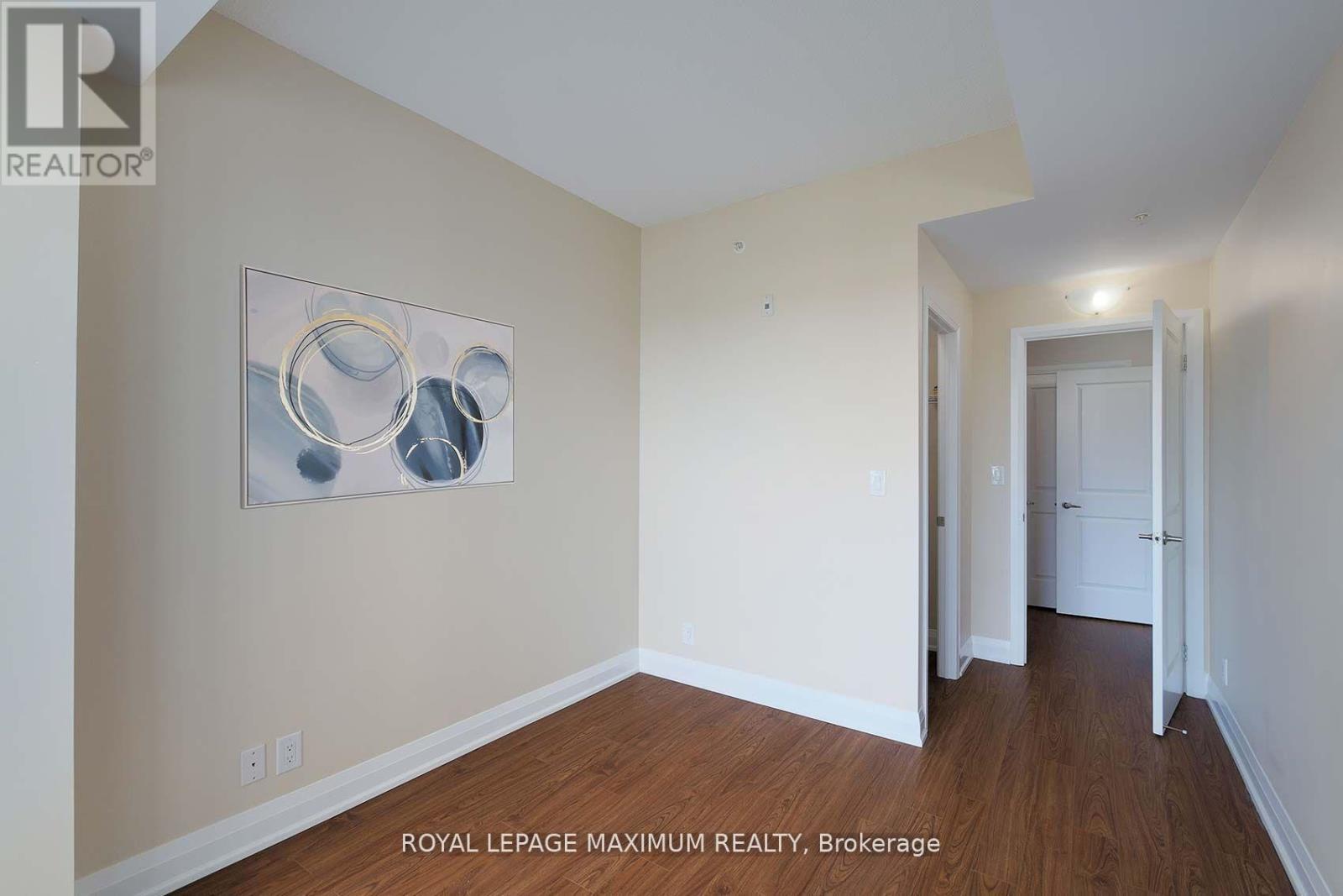 












312 - 12 WOODSTREAM BOULEVARD

,
Vaughan,




Ontario
L4L8C4

