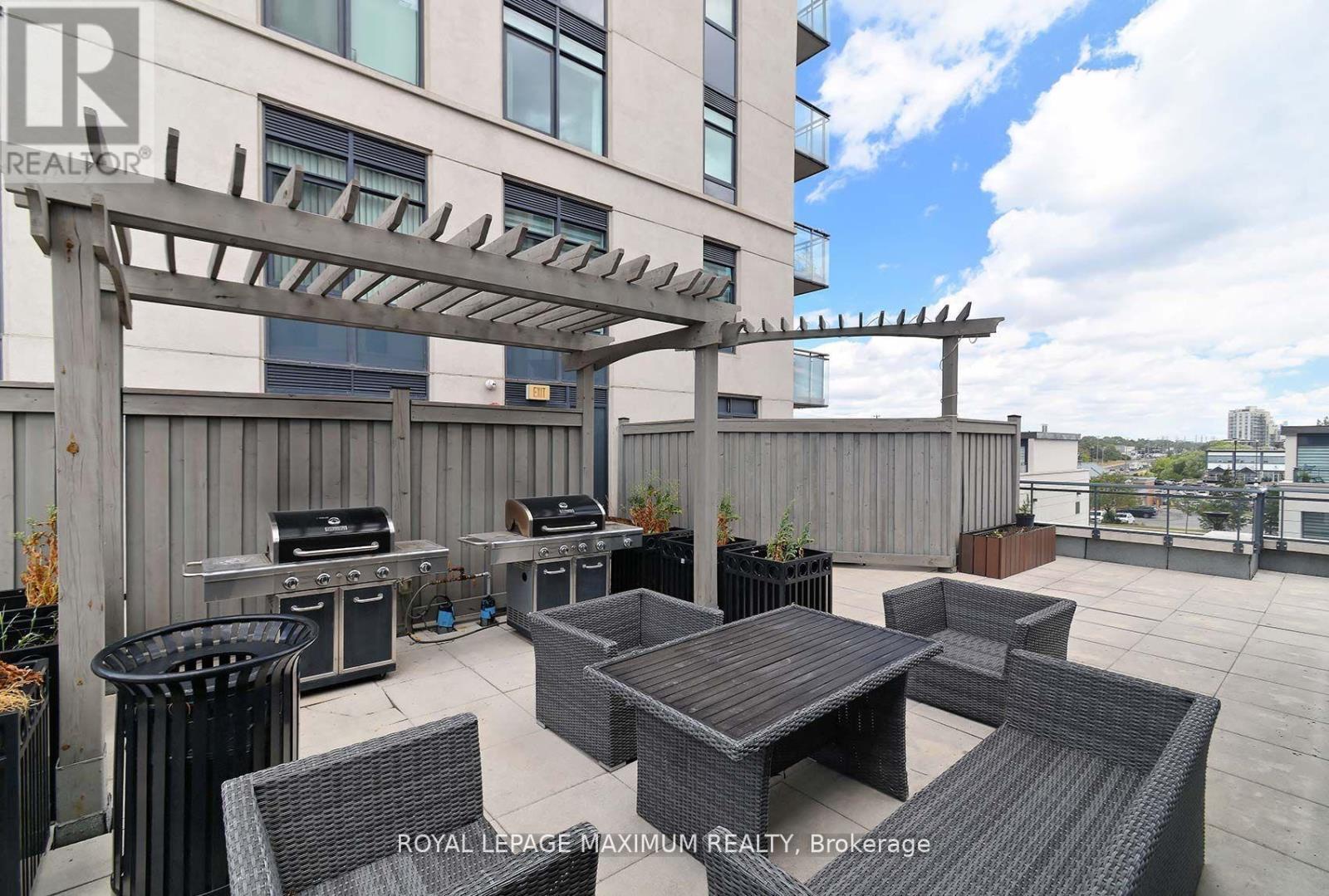 












312 - 12 WOODSTREAM BOULEVARD

,
Vaughan,




Ontario
L4L8C4

