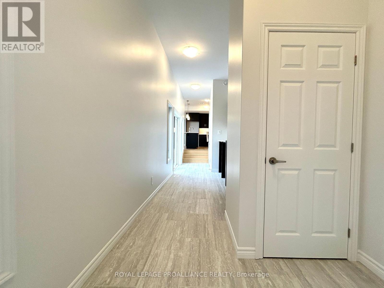 












12 RIVERSTONE WAY

,
Belleville (Thurlow Ward),




Ontario
K8N0S6

