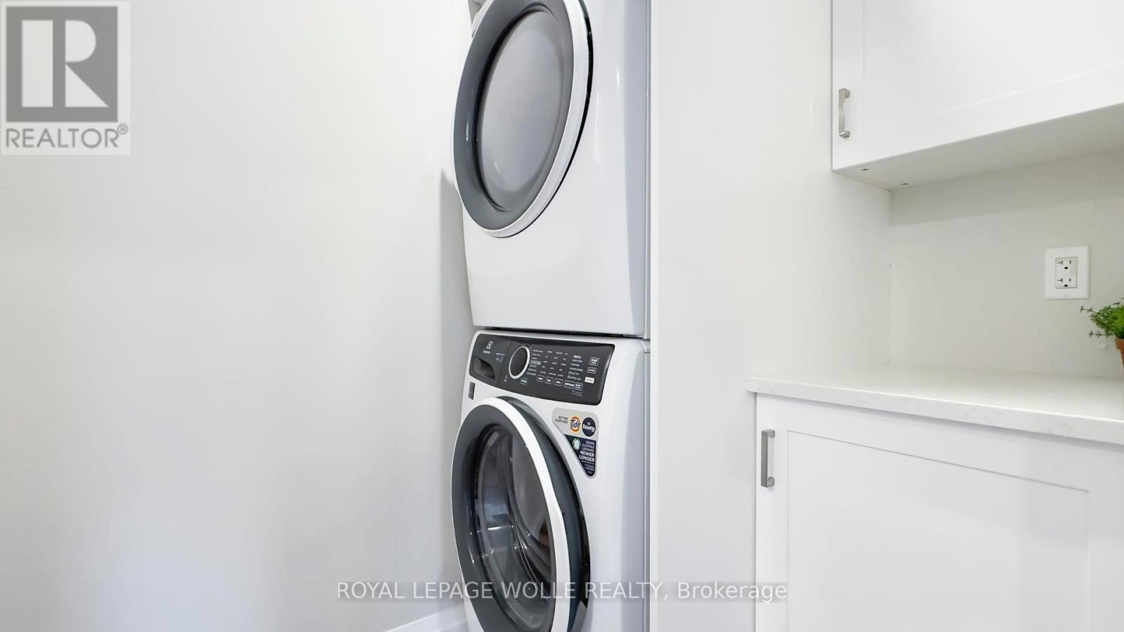 












97 WELL STREET

,
Stratford,




Ontario
N5A4L9

