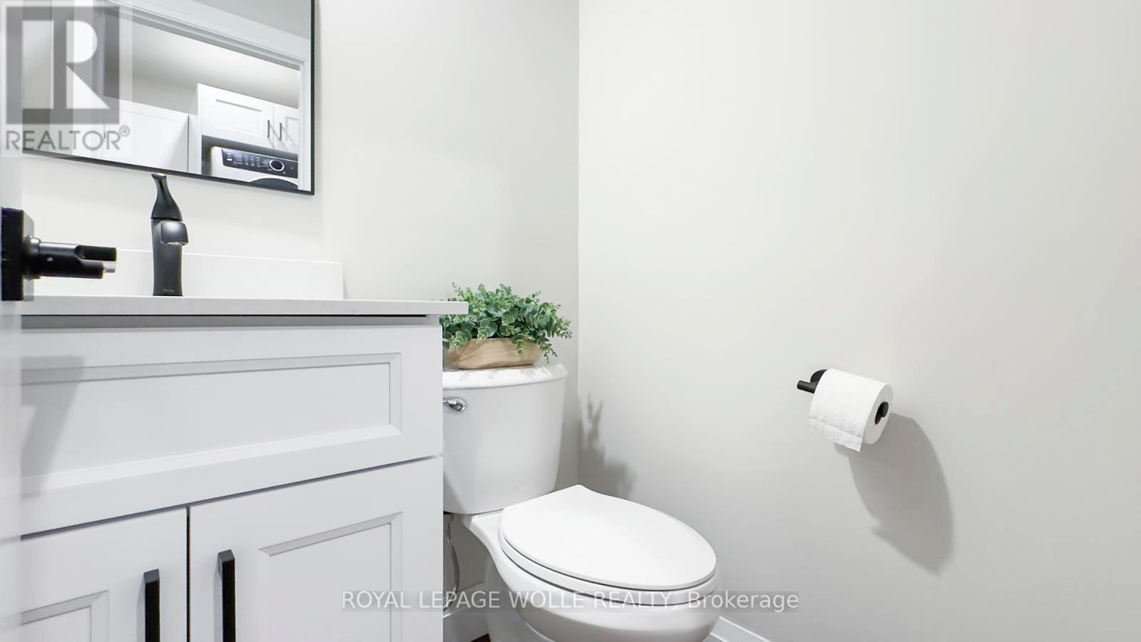 












97 WELL STREET

,
Stratford,




Ontario
N5A4L9

