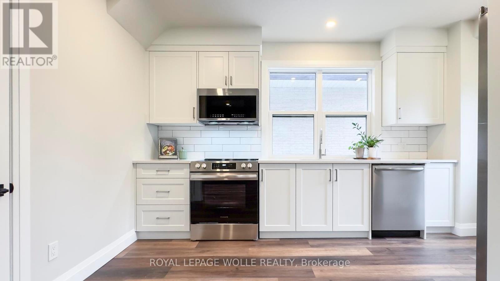 












97 WELL STREET

,
Stratford,




Ontario
N5A4L9

