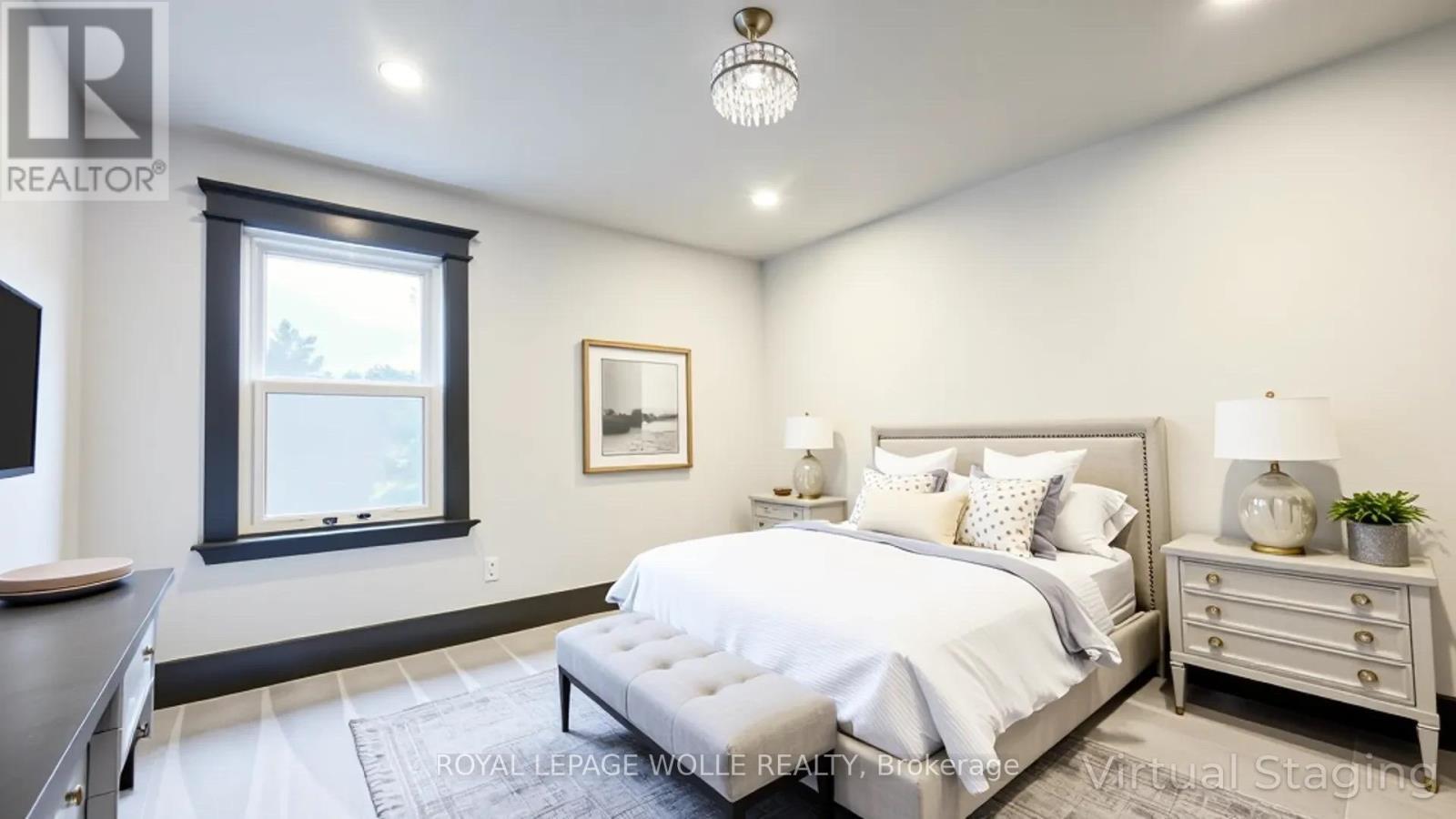 












97 WELL STREET

,
Stratford,




Ontario
N5A4L9

