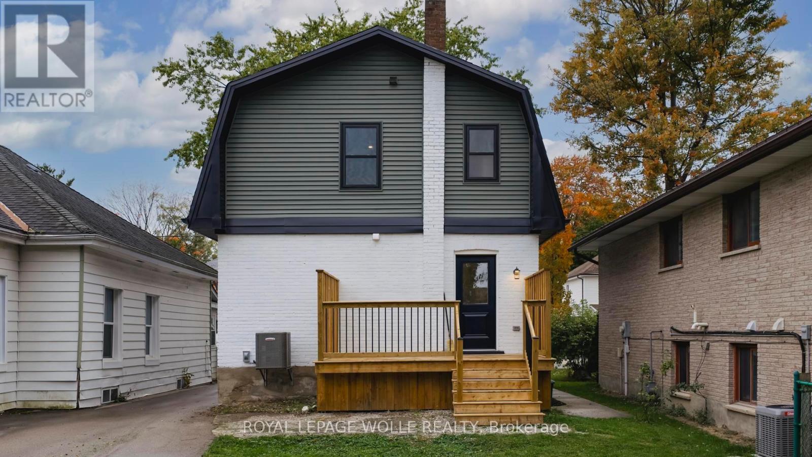 












97 WELL STREET

,
Stratford,




Ontario
N5A4L9

