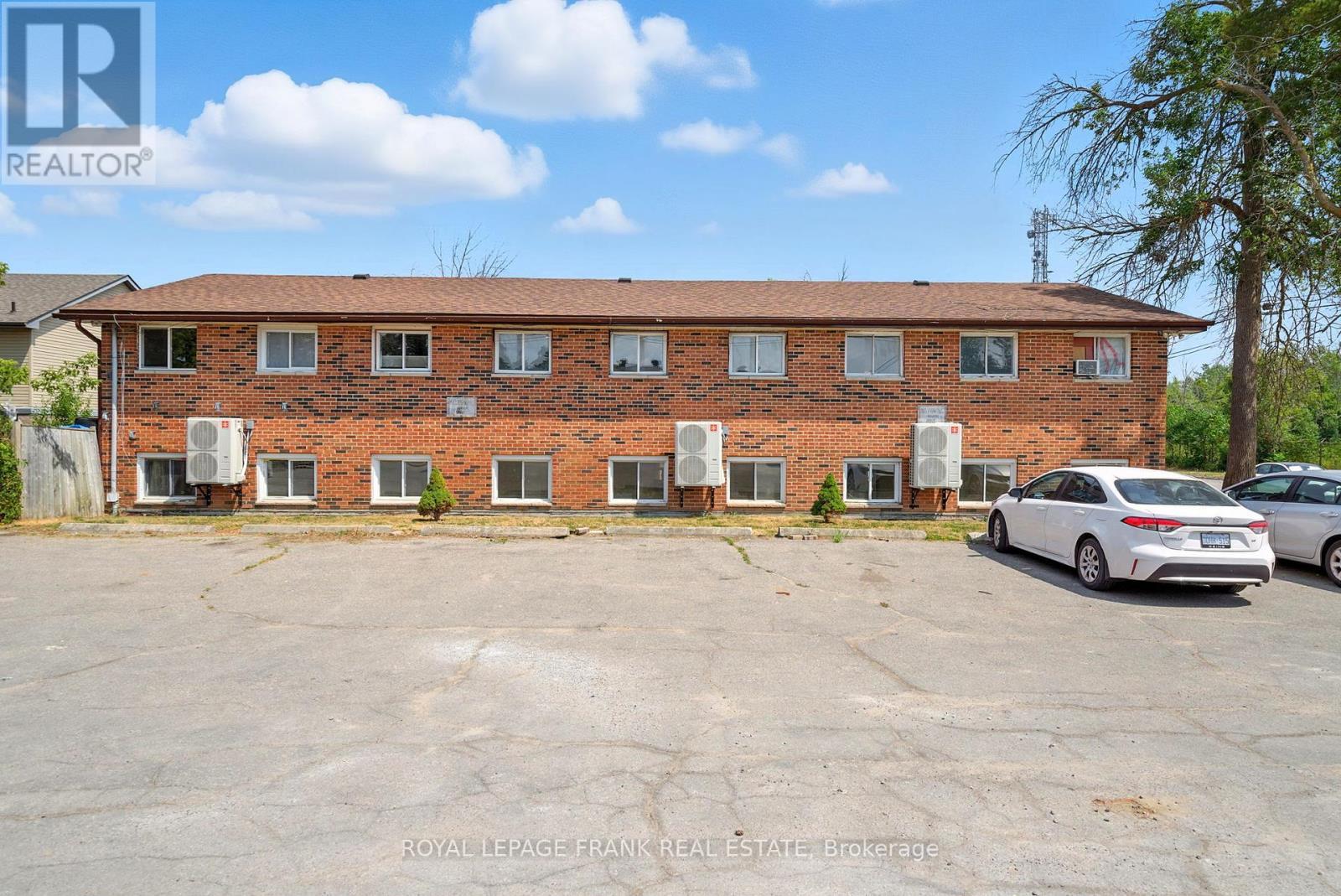 












2 - 88 MARY STREET W

,
Kawartha Lakes (Lindsay),




Ontario
K9V5G3

