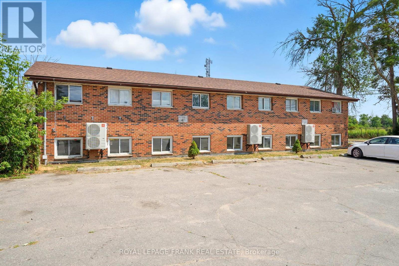 












2 - 88 MARY STREET W

,
Kawartha Lakes (Lindsay),




Ontario
K9V5G3

