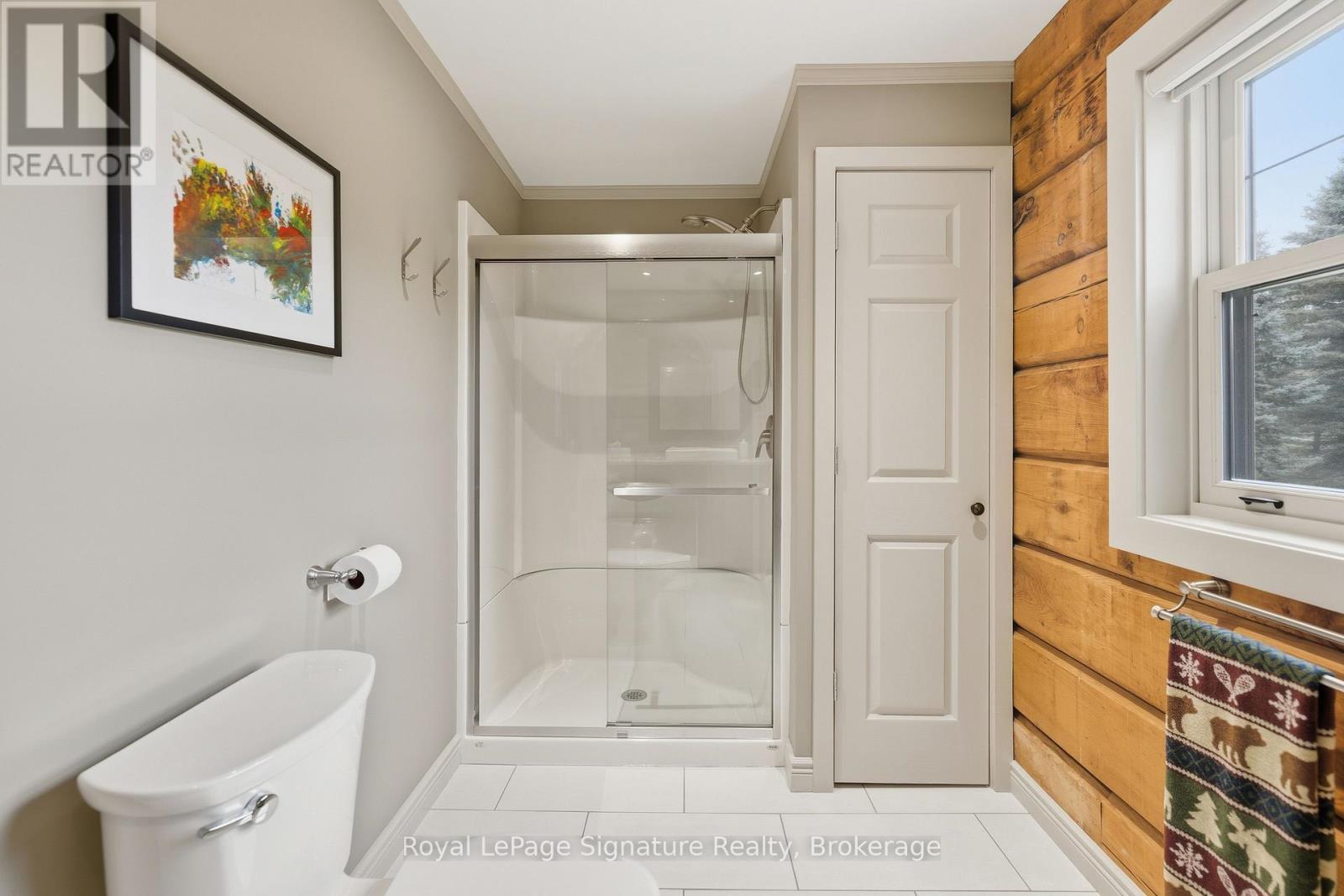 












133 OLD LAKESHORE ROAD

,
Blue Mountains,




Ontario
N0H1J0

