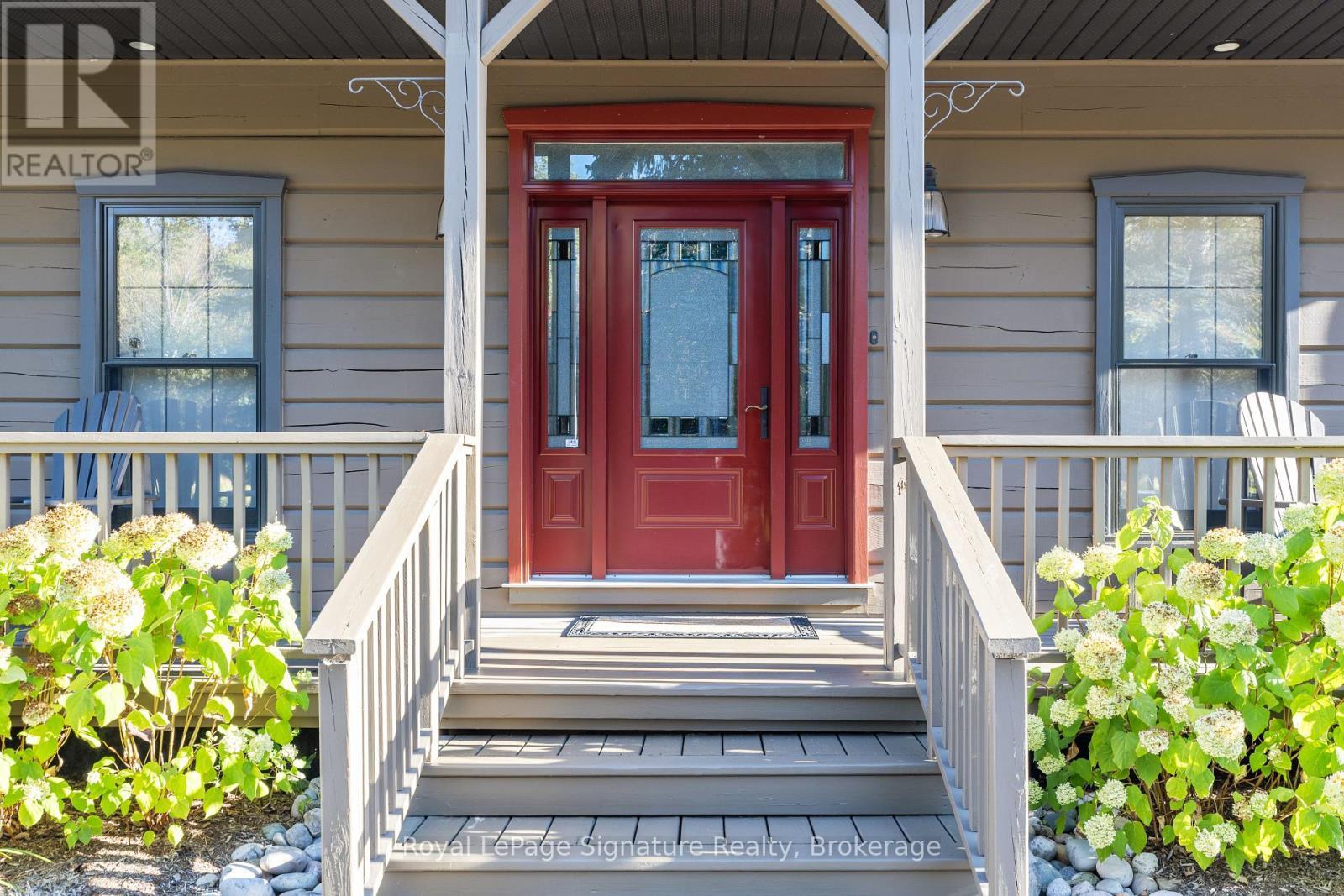 












133 OLD LAKESHORE ROAD

,
Blue Mountains,




Ontario
N0H1J0

