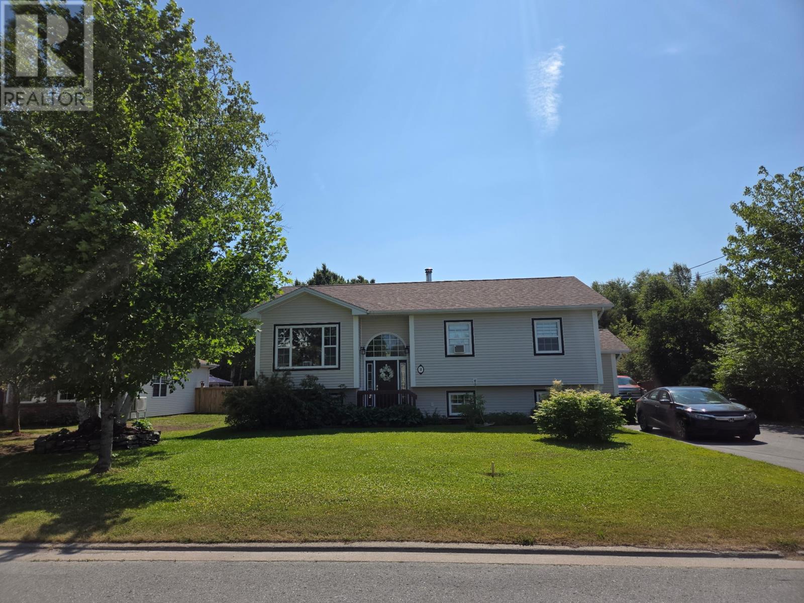 












18 King Street

,
Pasadena,




Newfoundland & Labrador
A0L1K0

