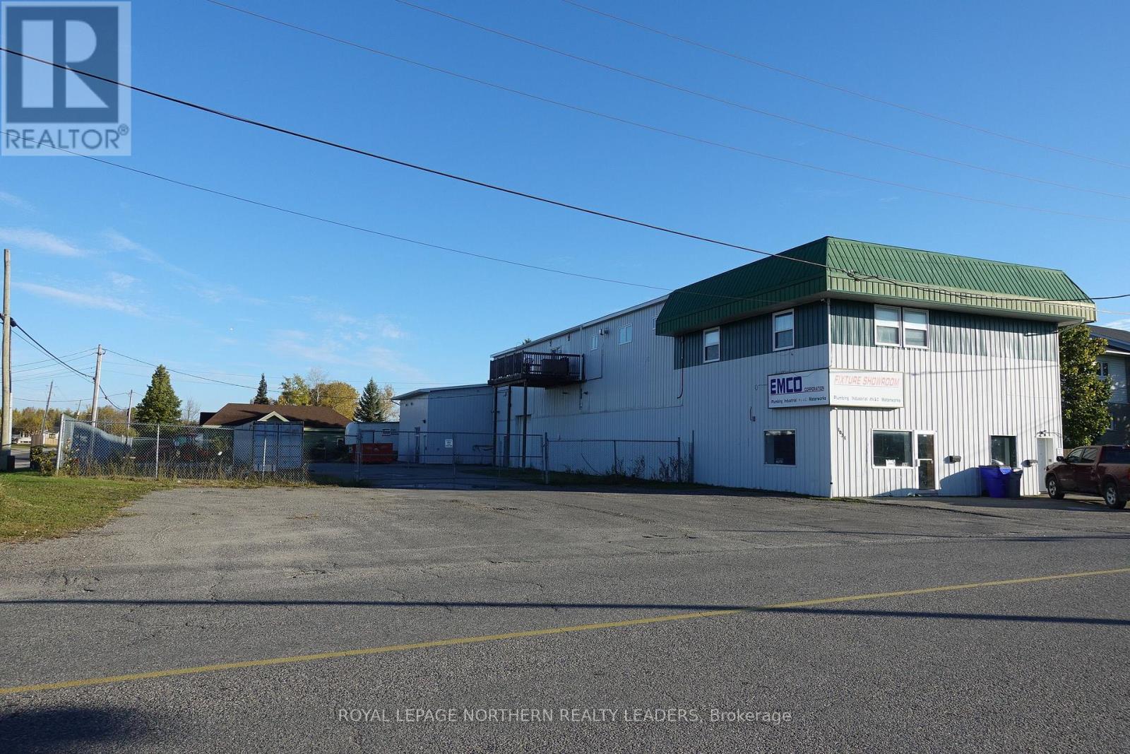 












1034 POWER AVENUE

,
Timmins (MTJ - Main Area),




Ontario
P4N3Y7

