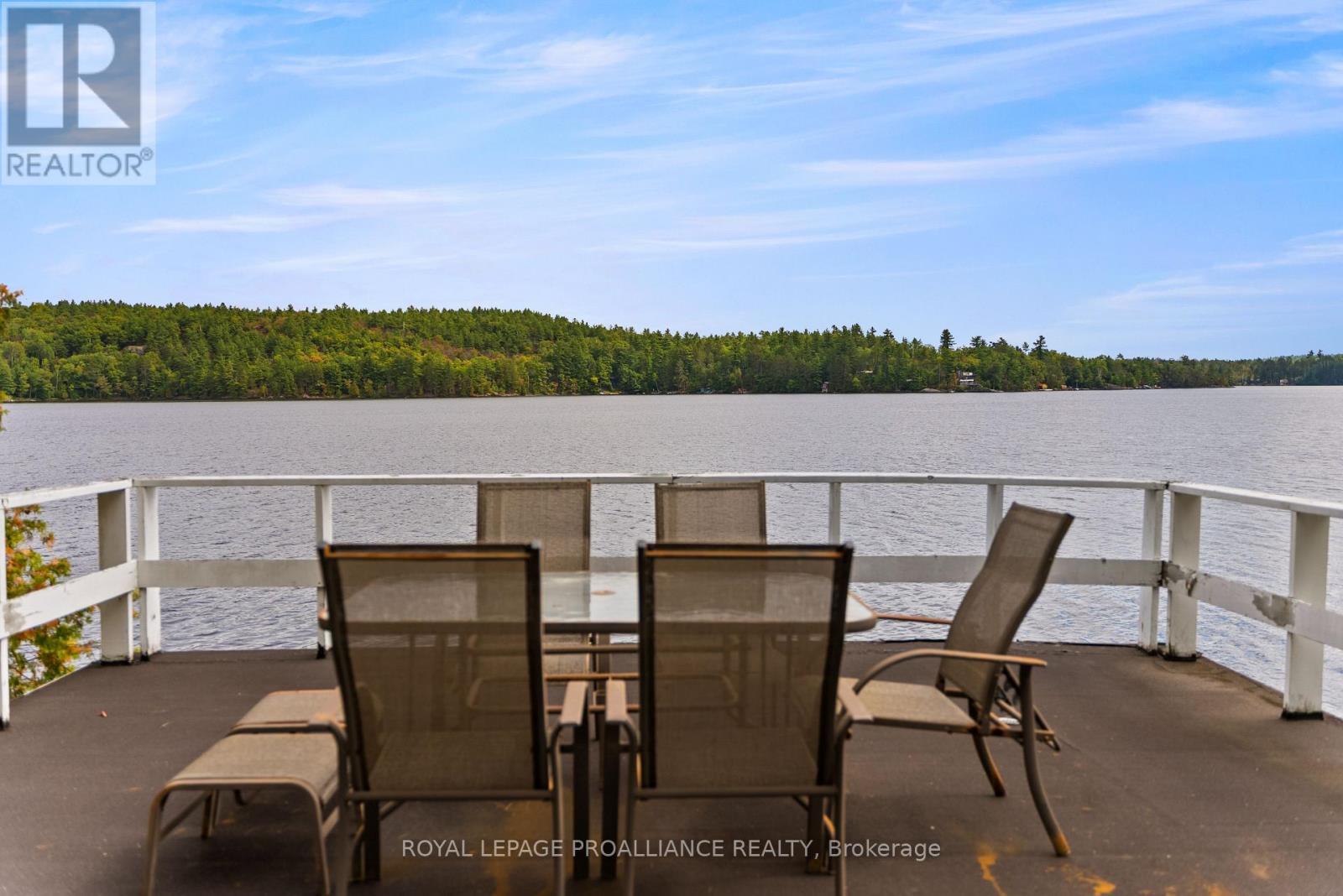 












17547 HIGHWAY 41

,
Addington Highlands (Addington Highlands),




Ontario
K0H1K0

