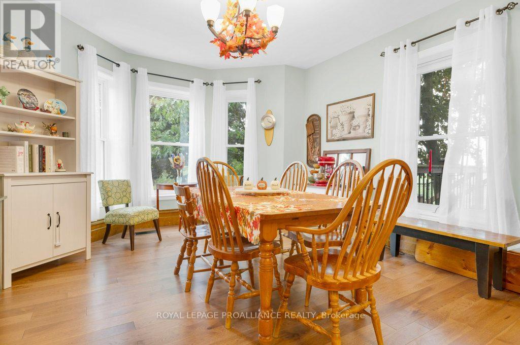 












1423 BLESSINGTON ROAD

,
Belleville (Thurlow Ward),




Ontario
K0K1V0


