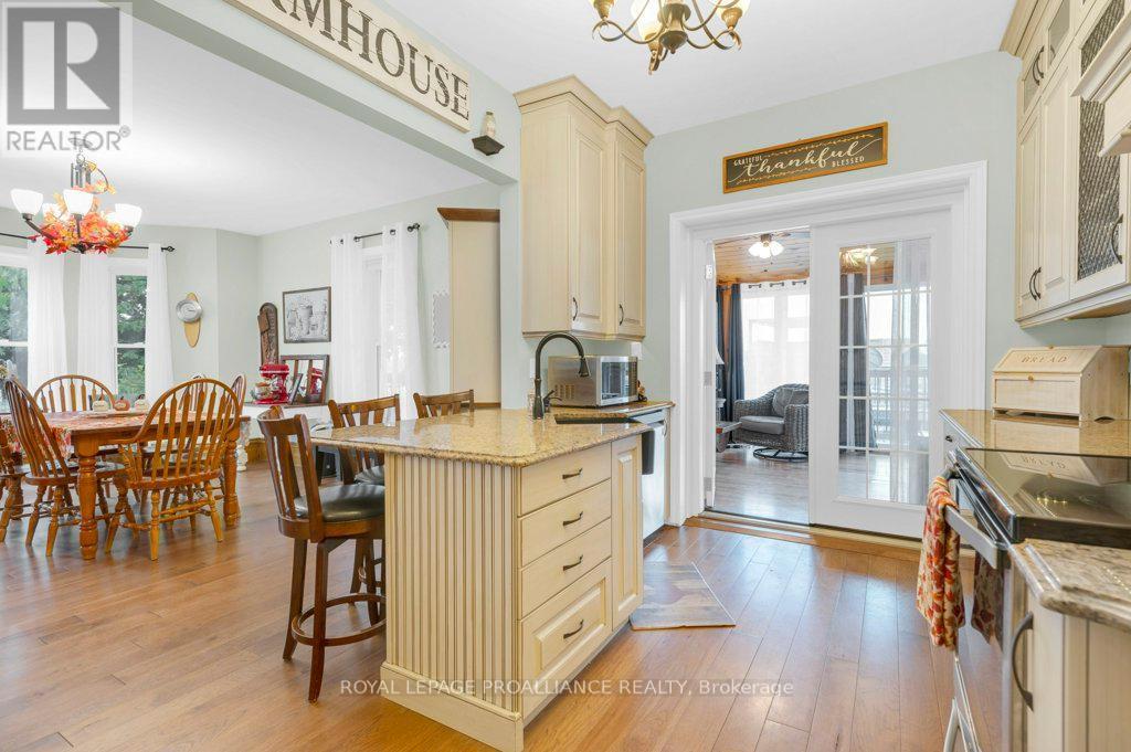 












1423 BLESSINGTON ROAD

,
Belleville (Thurlow Ward),




Ontario
K0K1V0


