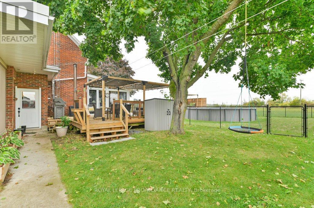 












1423 BLESSINGTON ROAD

,
Belleville (Thurlow Ward),




Ontario
K0K1V0

