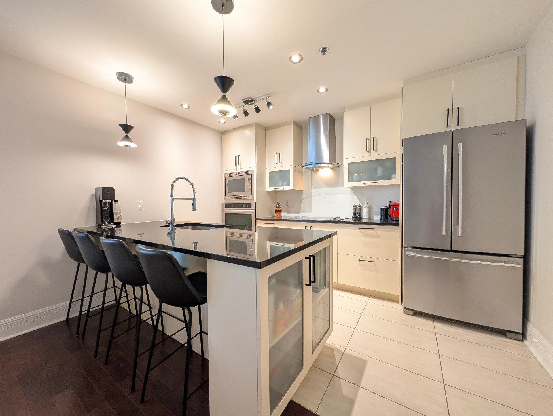 









2875


Av. du Cosmodôme

, 1003,
Laval (Chomedey),




QC
H7T0E3

