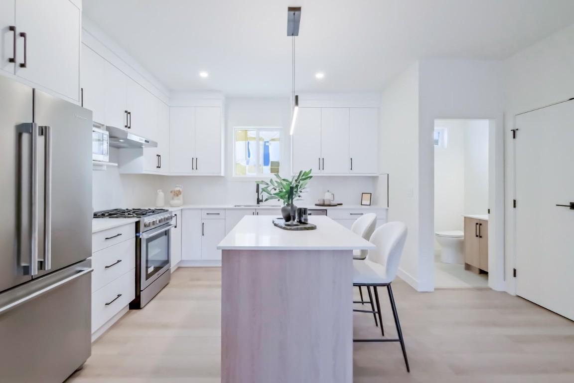 









4601


97th

Street, 14,
Osoyoos,




BC
V0H 1V1

