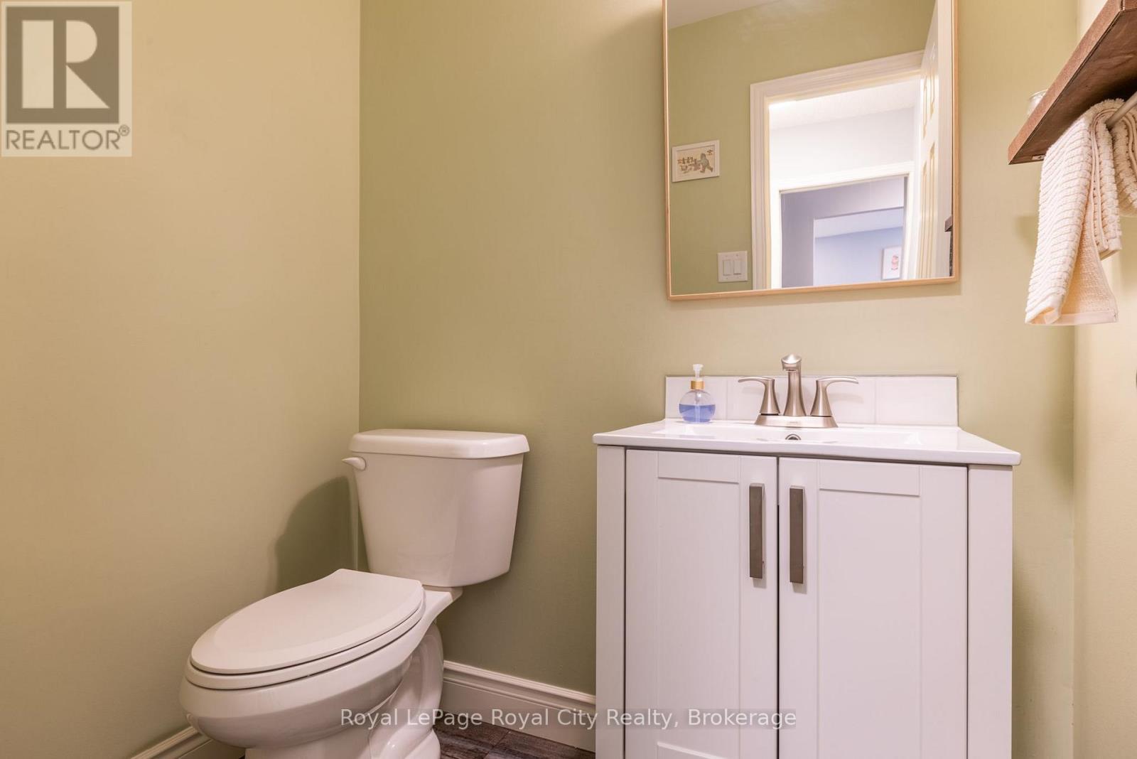 












118 STIRLING MACGREGOR DRIVE

,
Cambridge,




Ontario
N1S4T4

