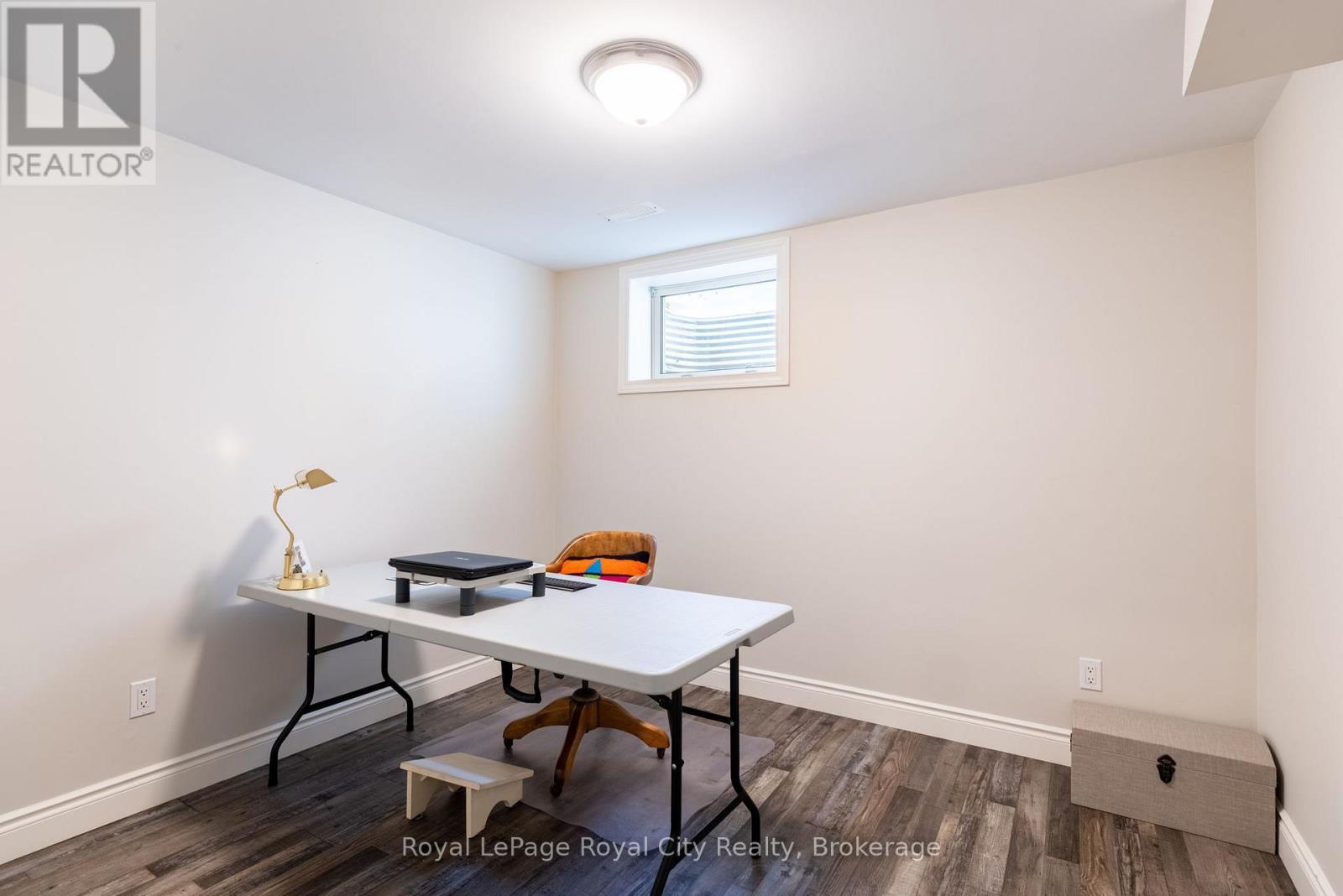 












118 STIRLING MACGREGOR DRIVE

,
Cambridge,




Ontario
N1S4T4

